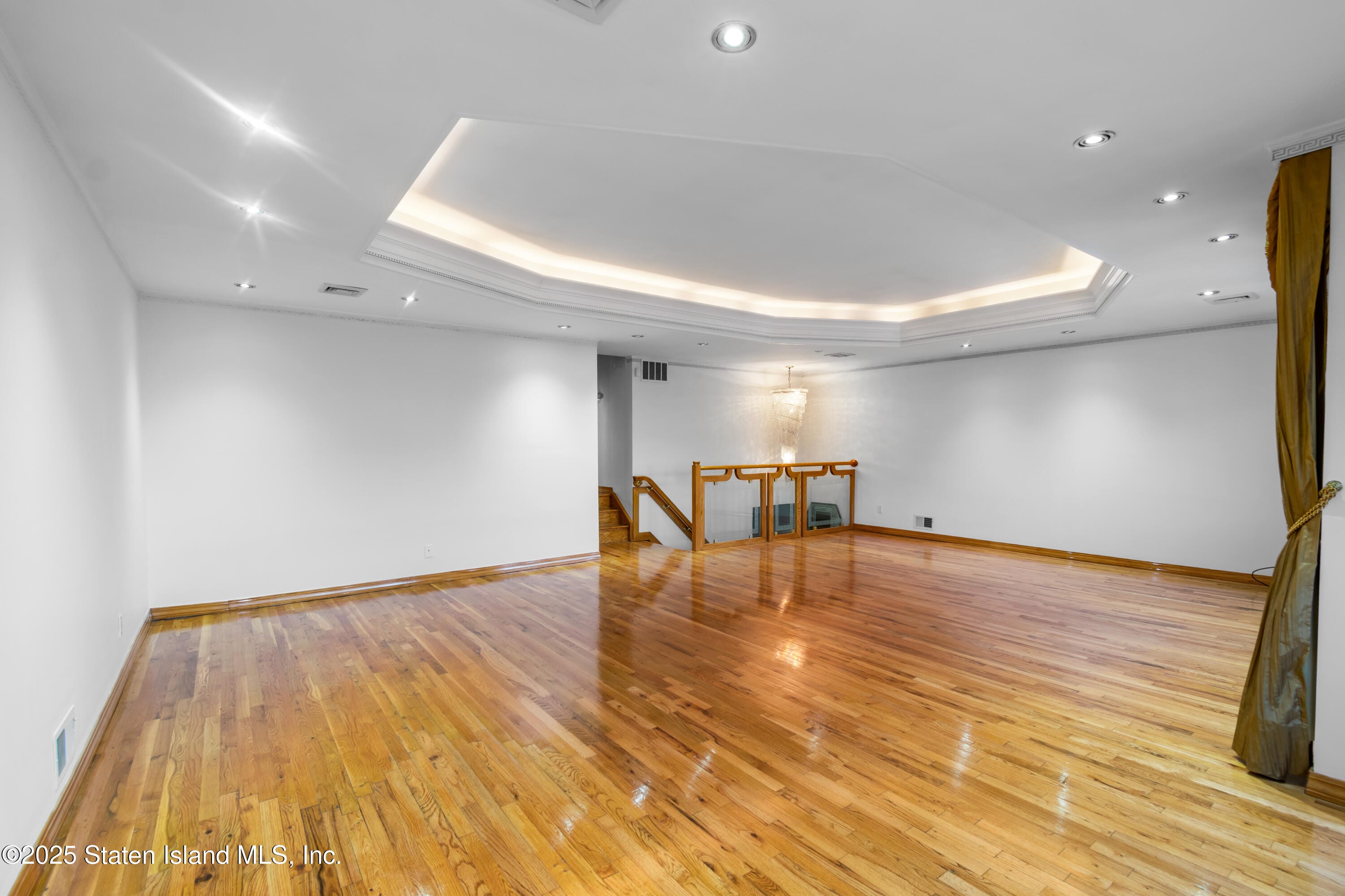 380 Gansevoort Boulevard, Staten Island, NY, 10314 image 9