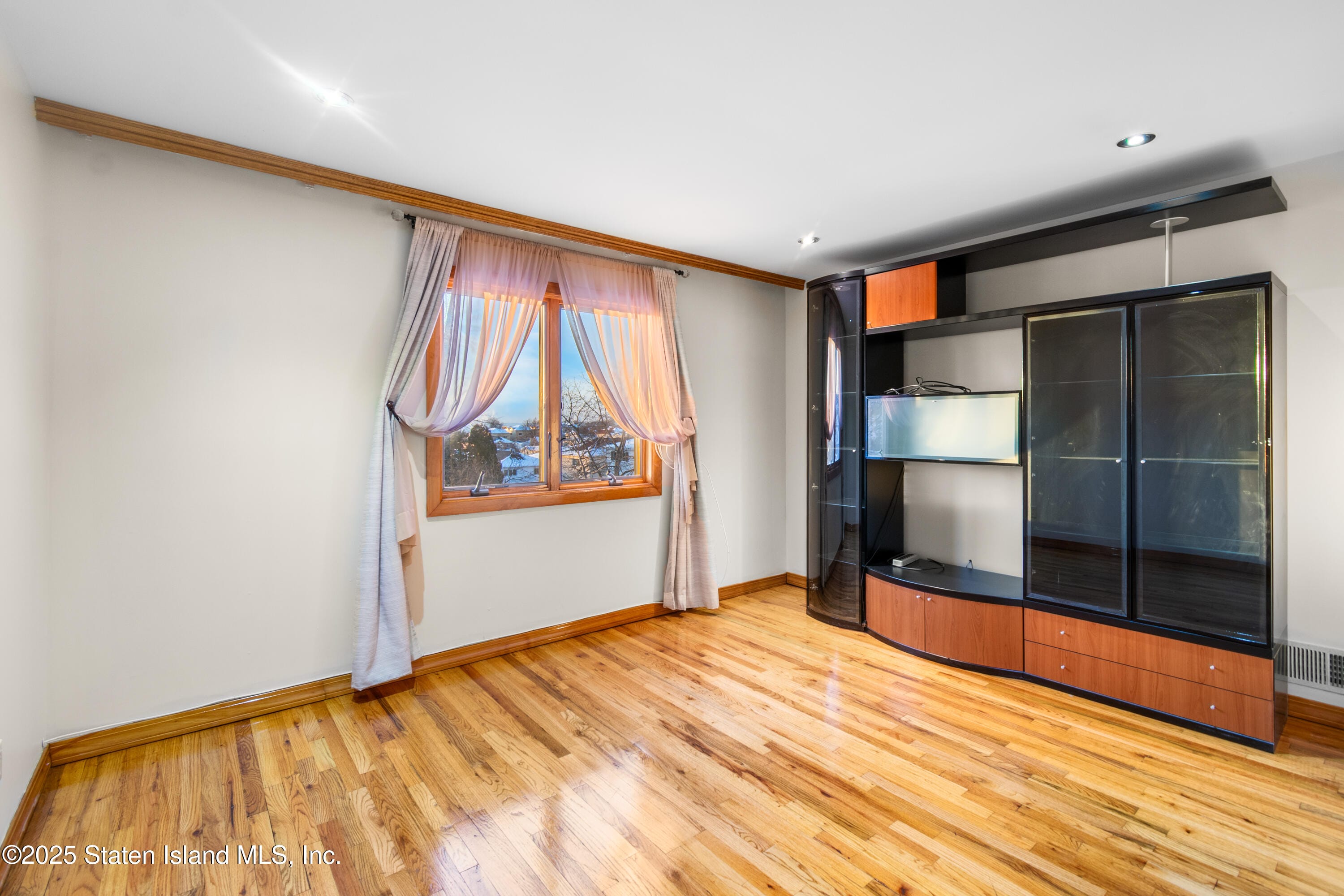 380 Gansevoort Boulevard, Staten Island, NY, 10314 image 14