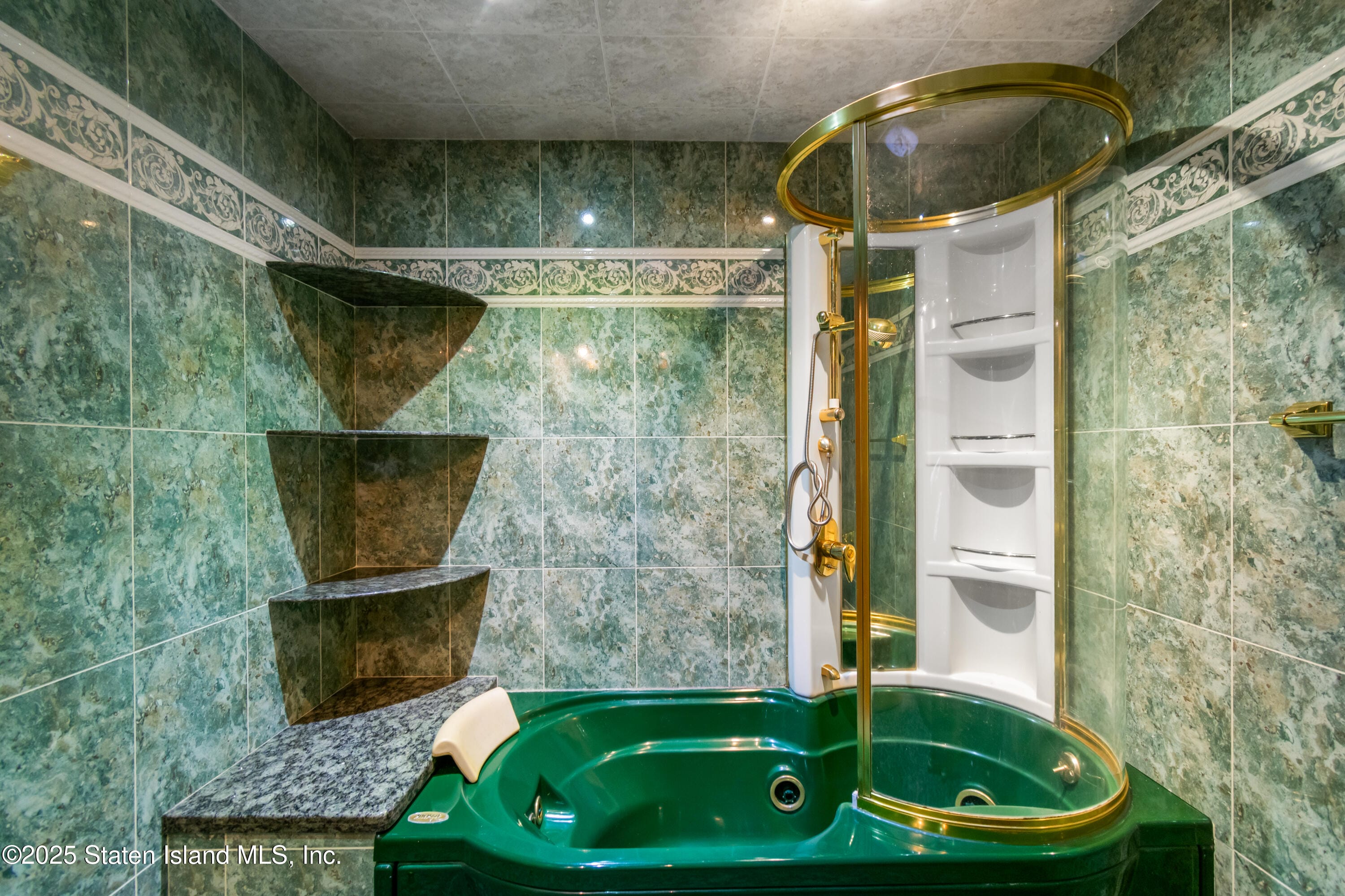 380 Gansevoort Boulevard, Staten Island, NY, 10314 image 18