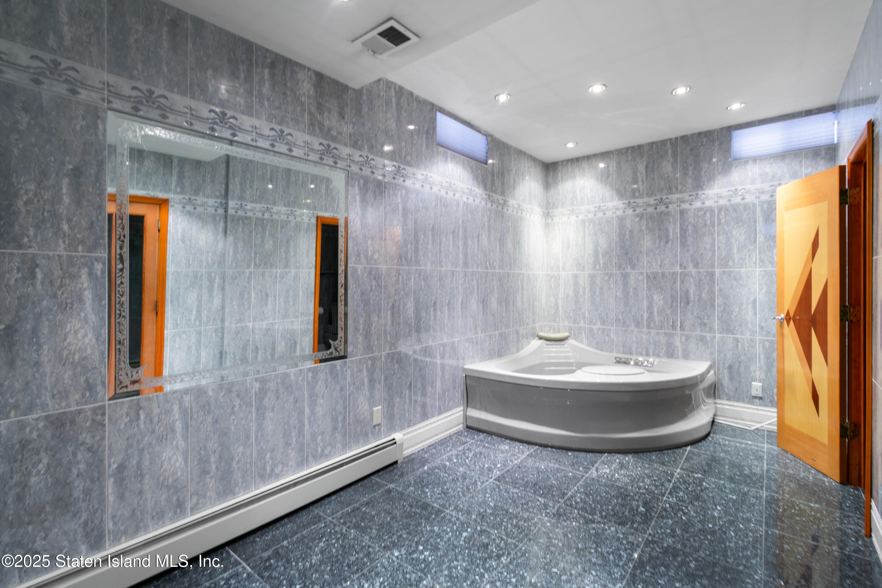 380 Gansevoort Boulevard, Staten Island, NY, 10314 image 23