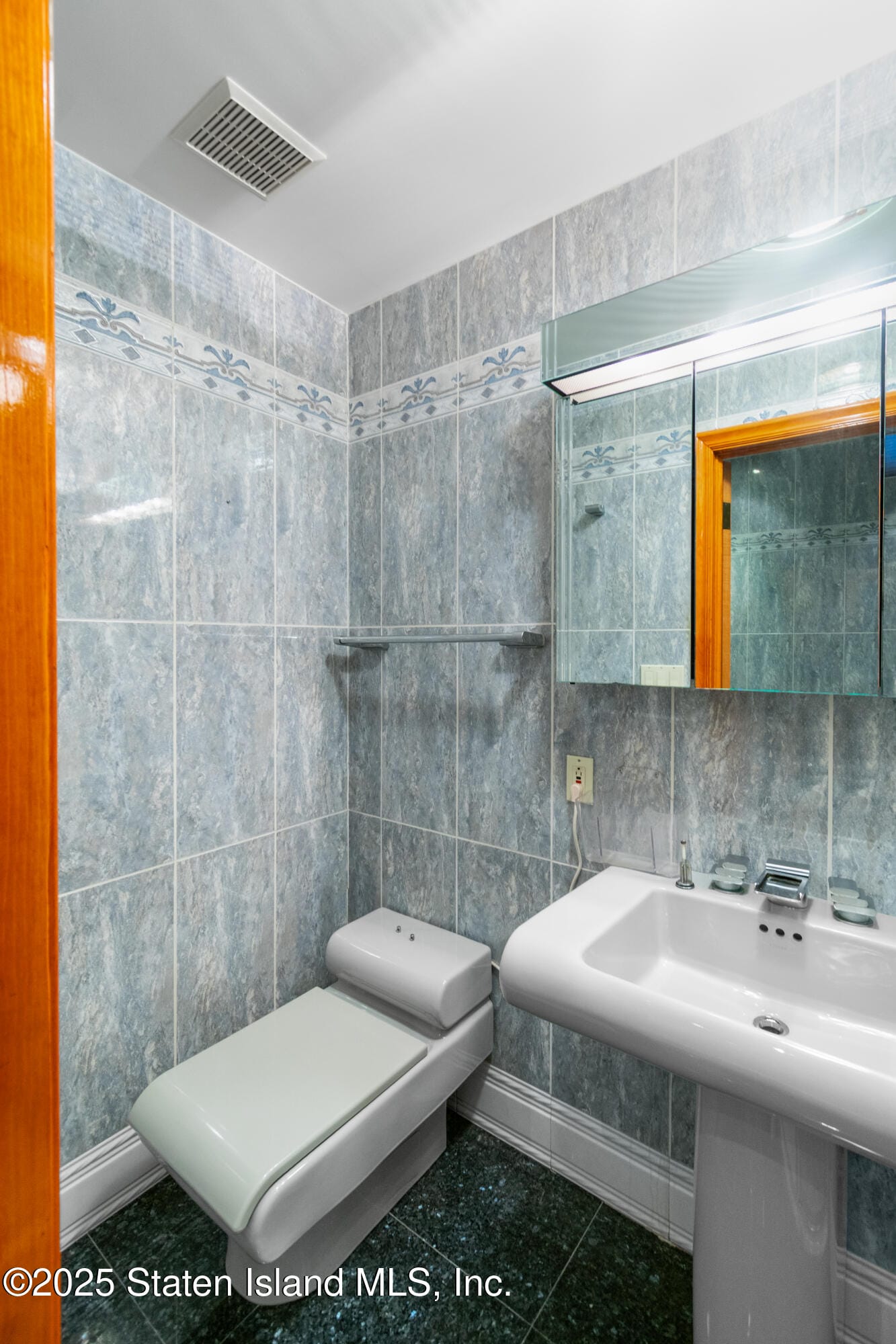 380 Gansevoort Boulevard, Staten Island, NY, 10314 image 25