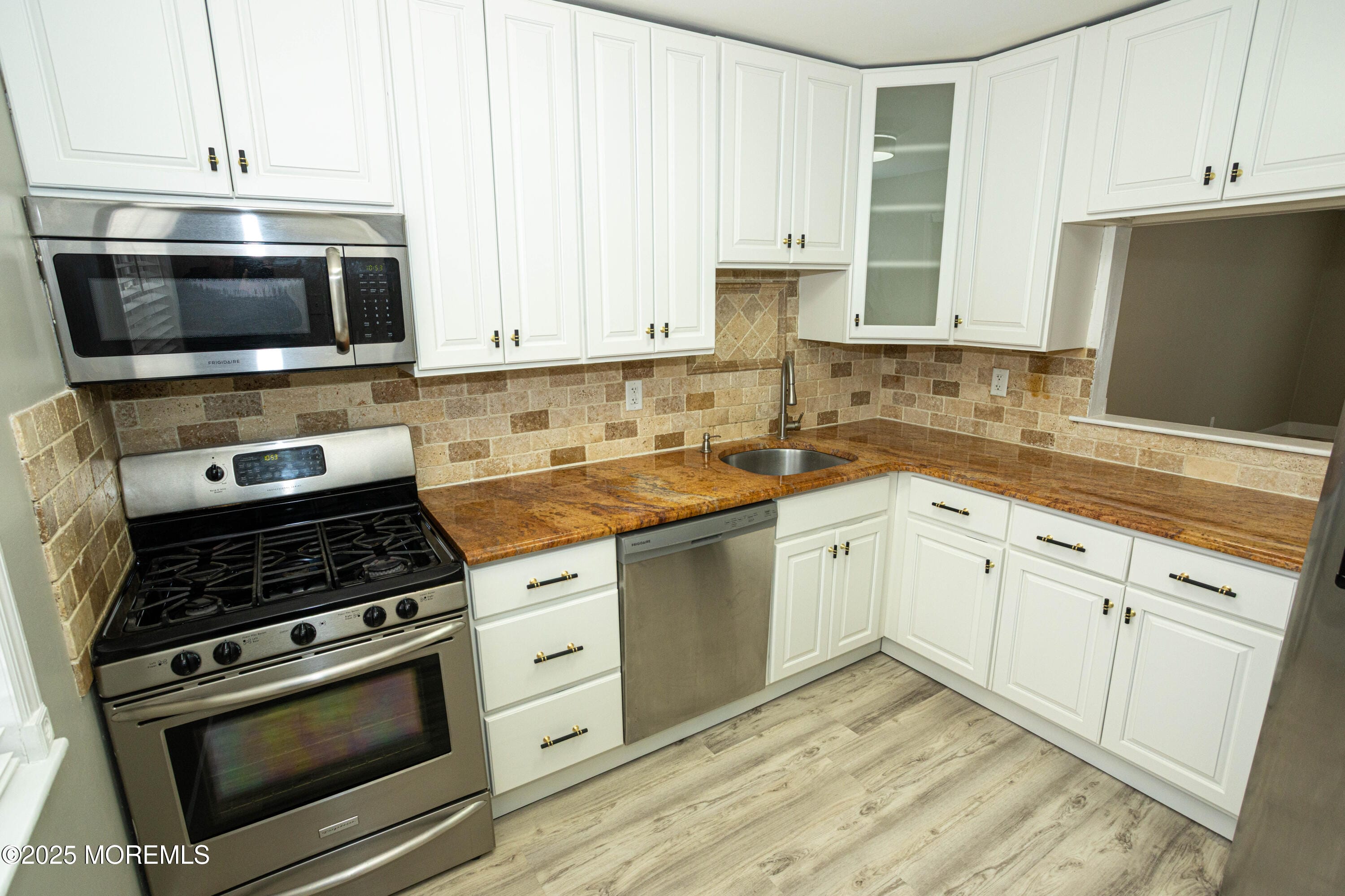 60 County Road 21, Aberdeen, NJ, 07721 image 11