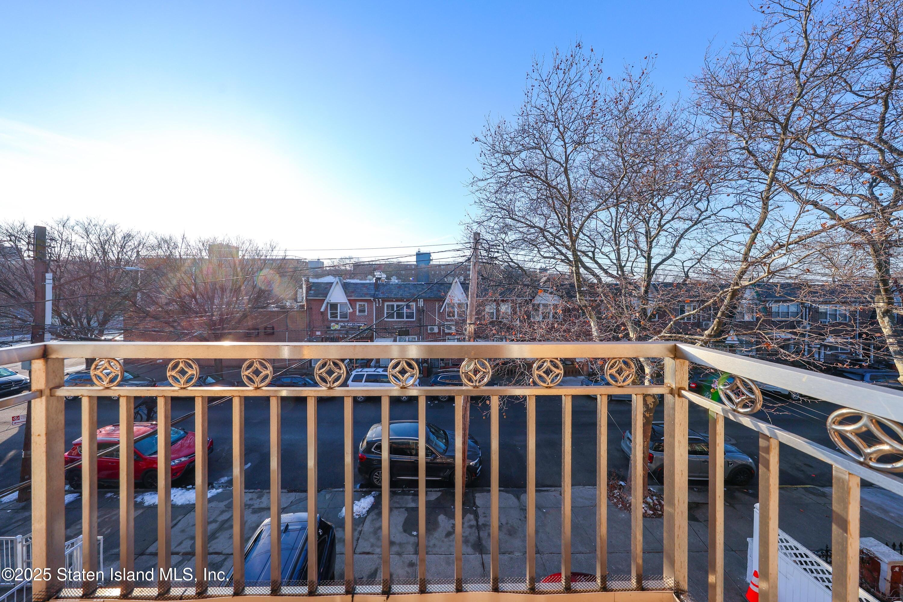 2265 W 7th Street 3b Image 3