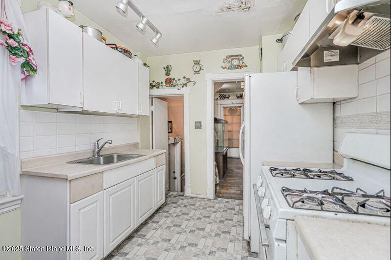 4 Vreeland Street, Staten Island, NY, 10302 image 14