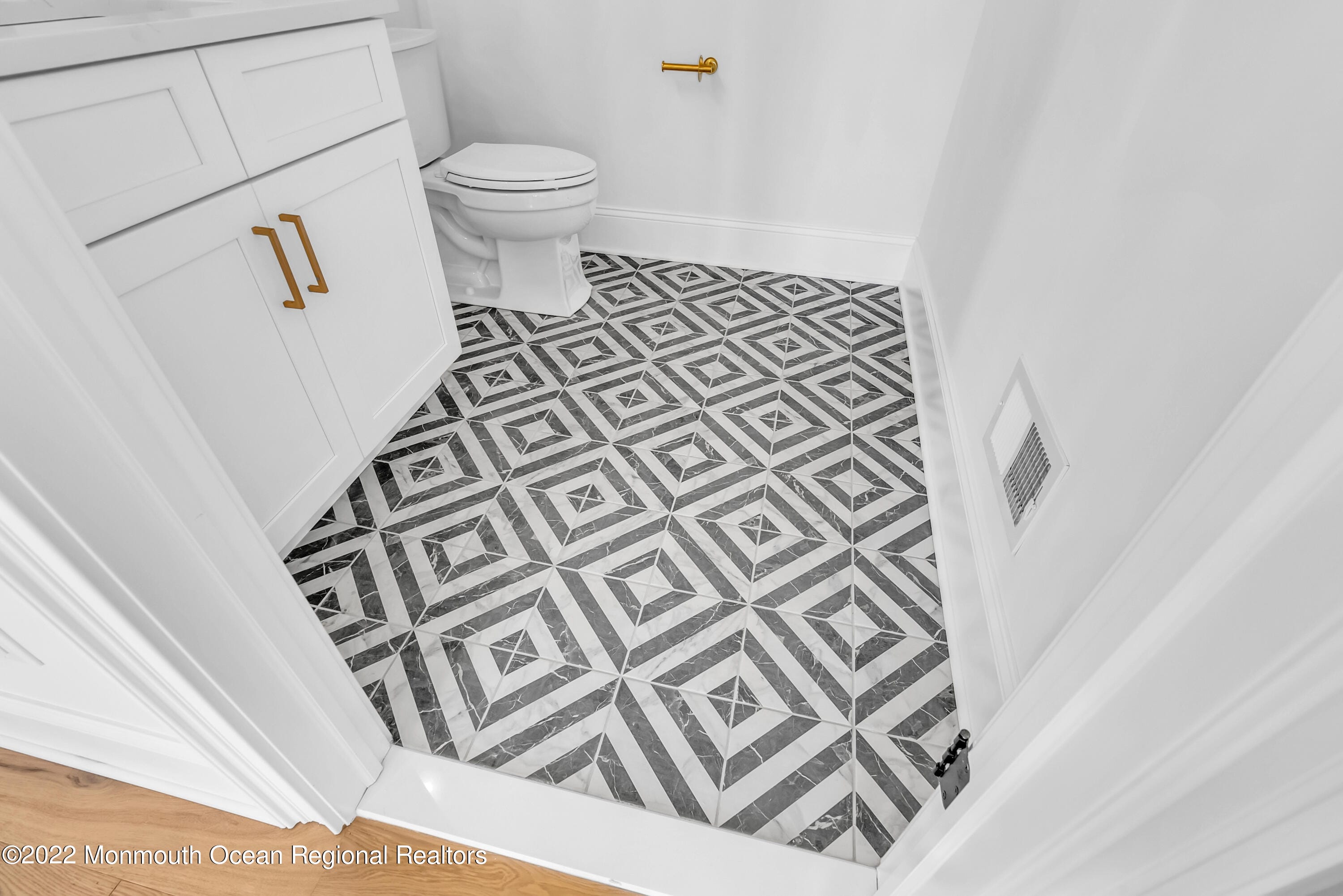 162 Eagle Way, Eatontown, NJ, 07724 image 38