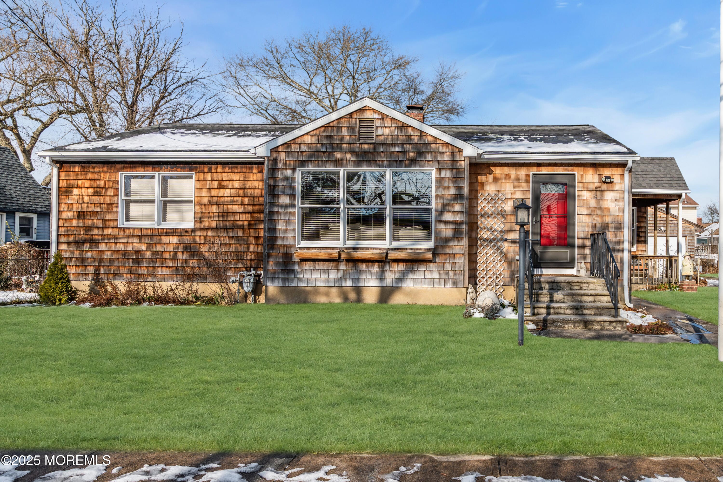 33 W Bayview Avenue, Ocean Gate, NJ, 08740