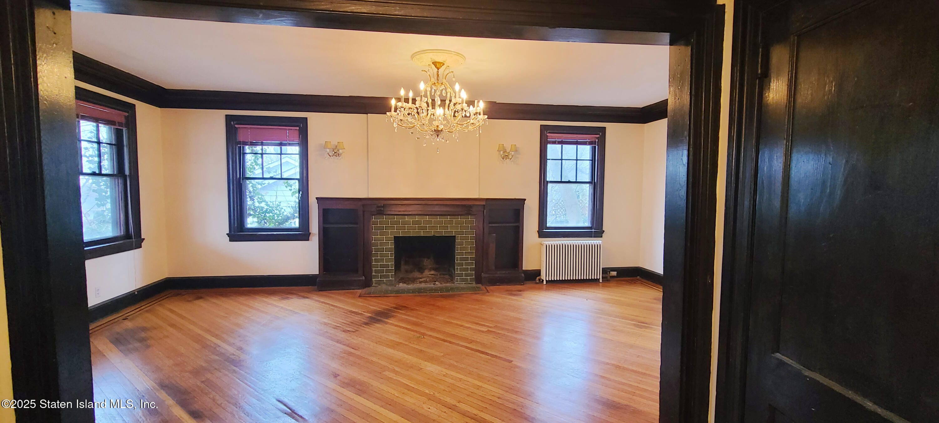 48 Ward Avenue Image 4