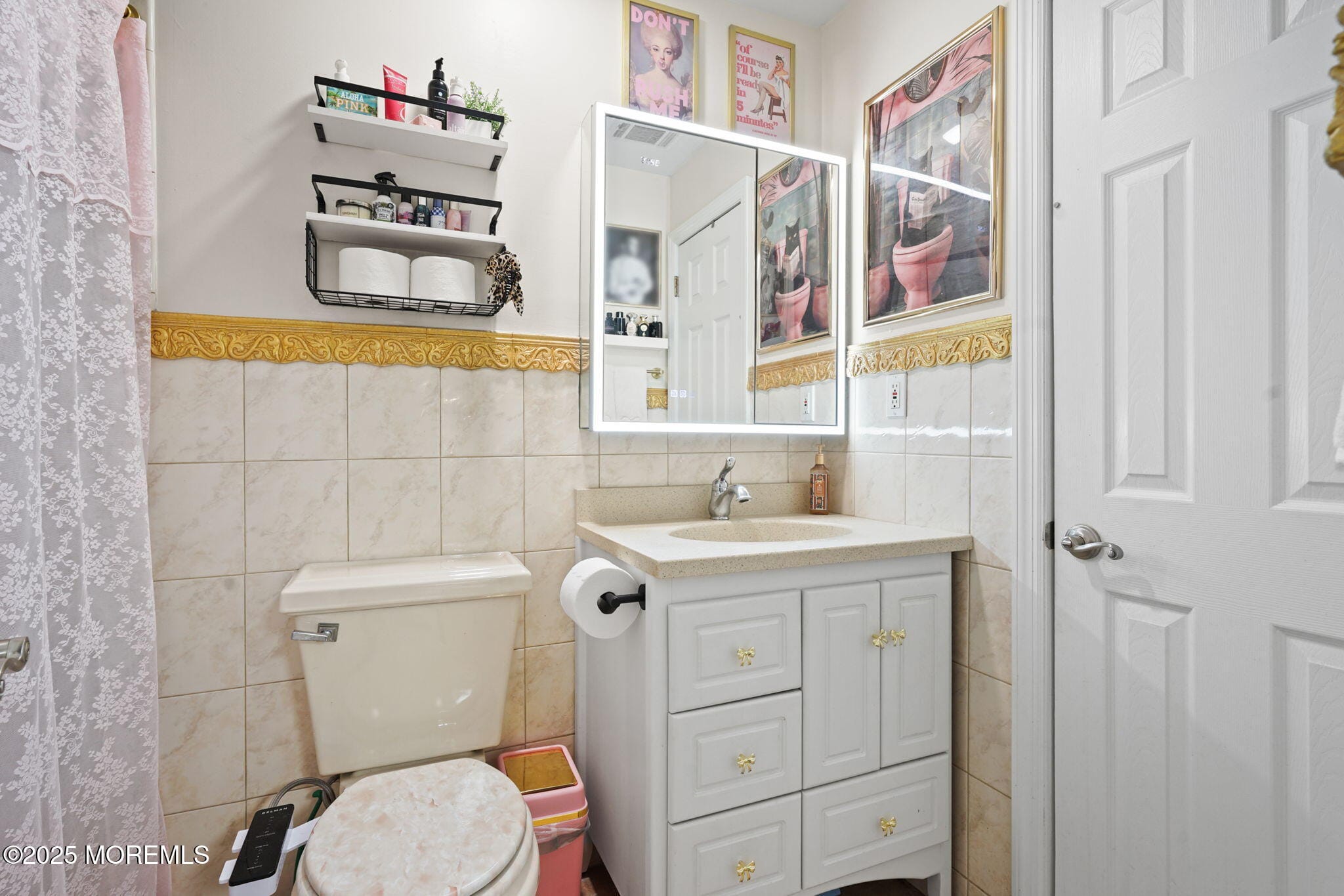 283 Gloucester Court, Aberdeen, NJ, 07747 image 16