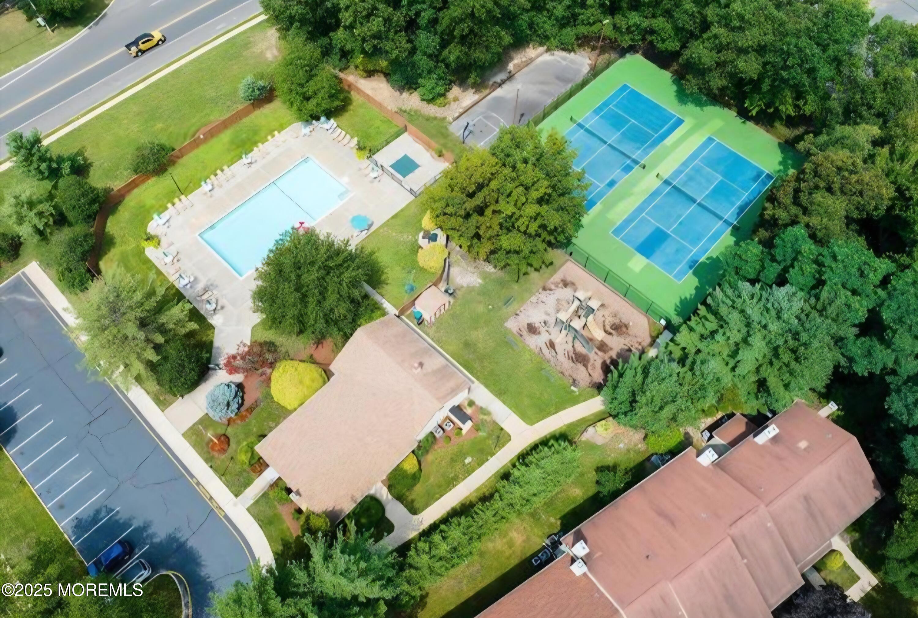 283 Gloucester Court, Aberdeen, NJ, 07747 image 21