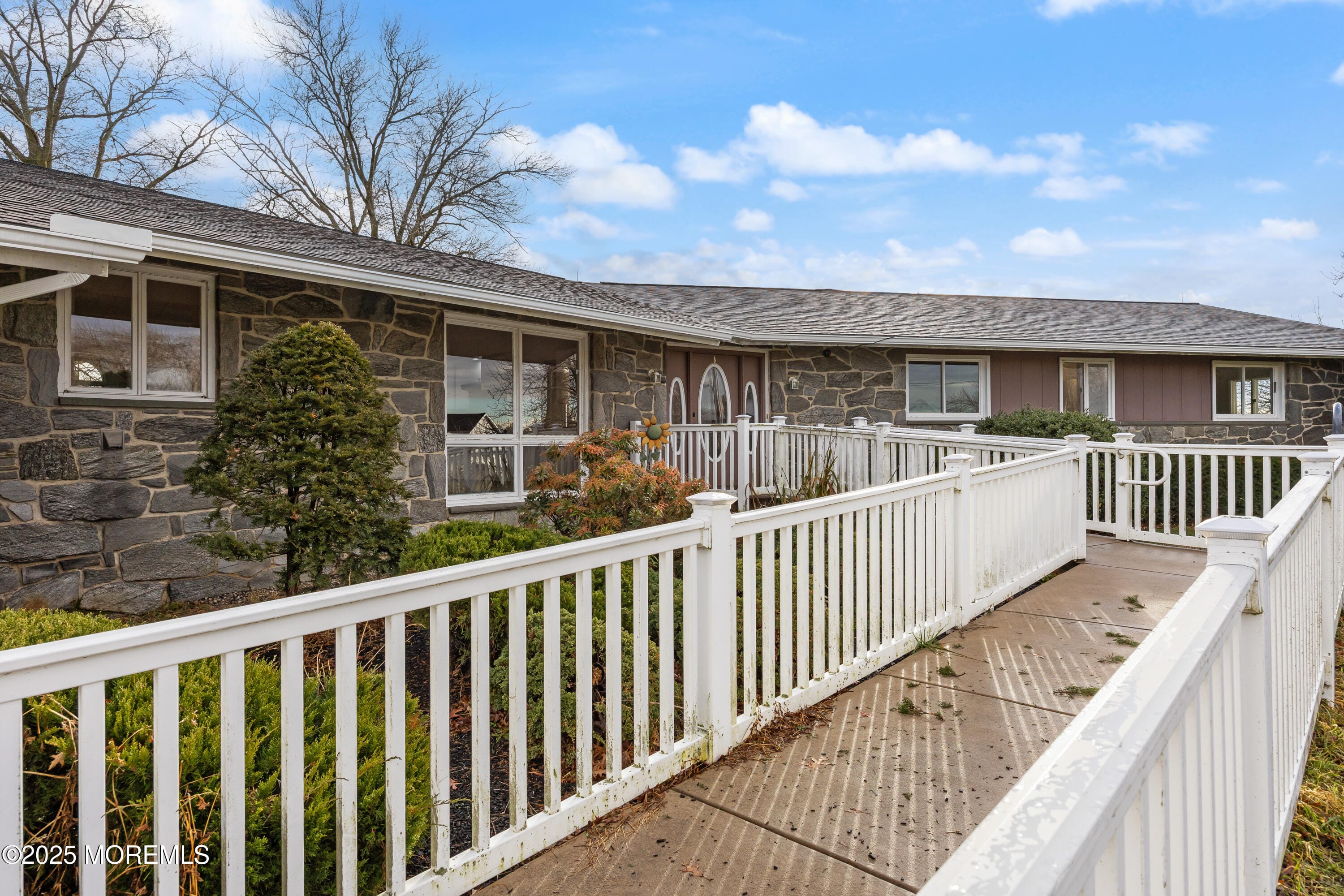 51 Arneys Mount Road Image 3