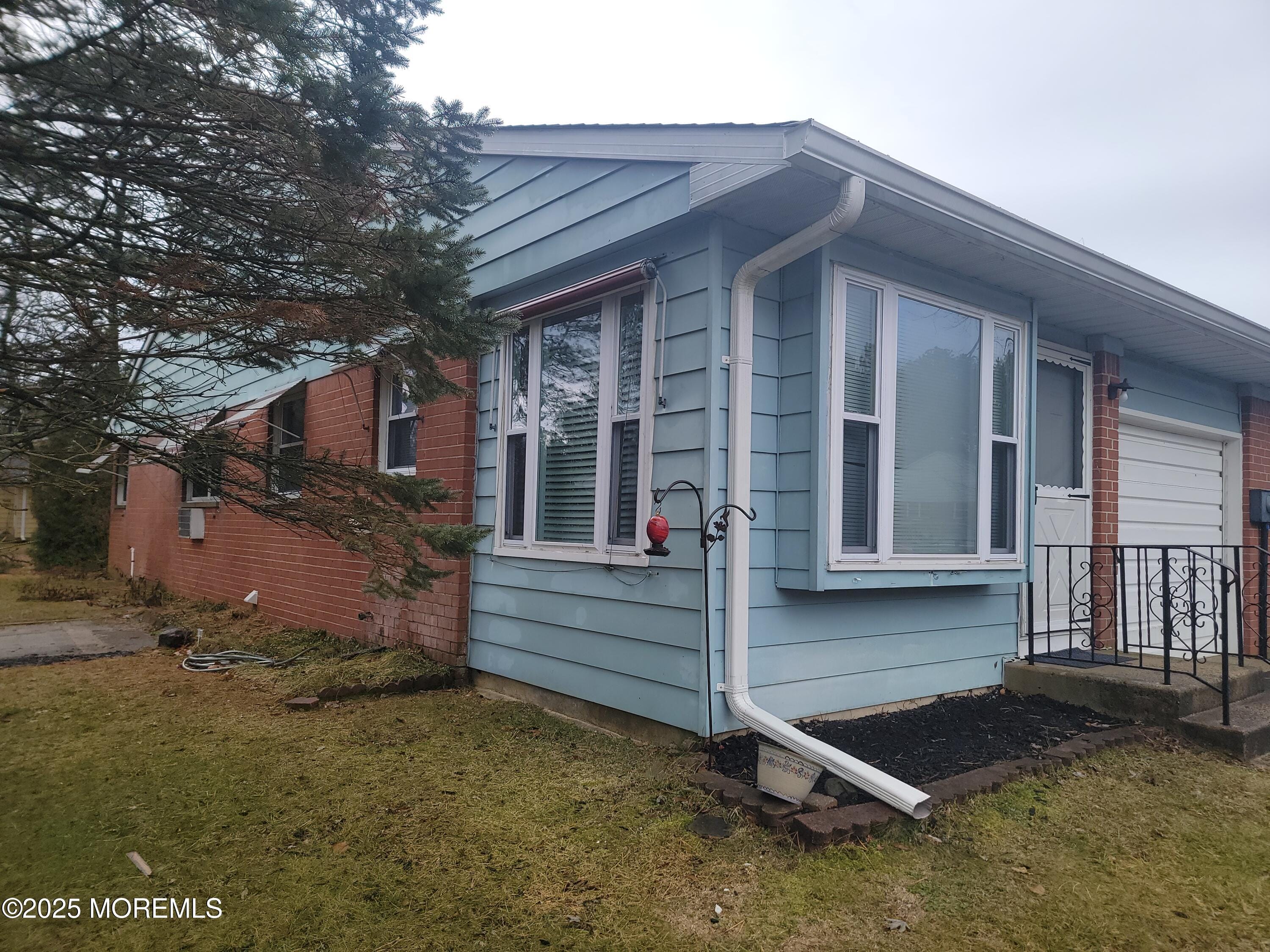 28 A Yorktowne Parkway Image 3