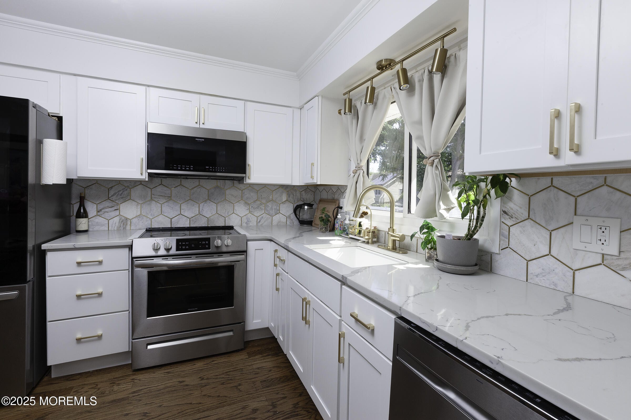 222 Belle Arbor Drive Image 4