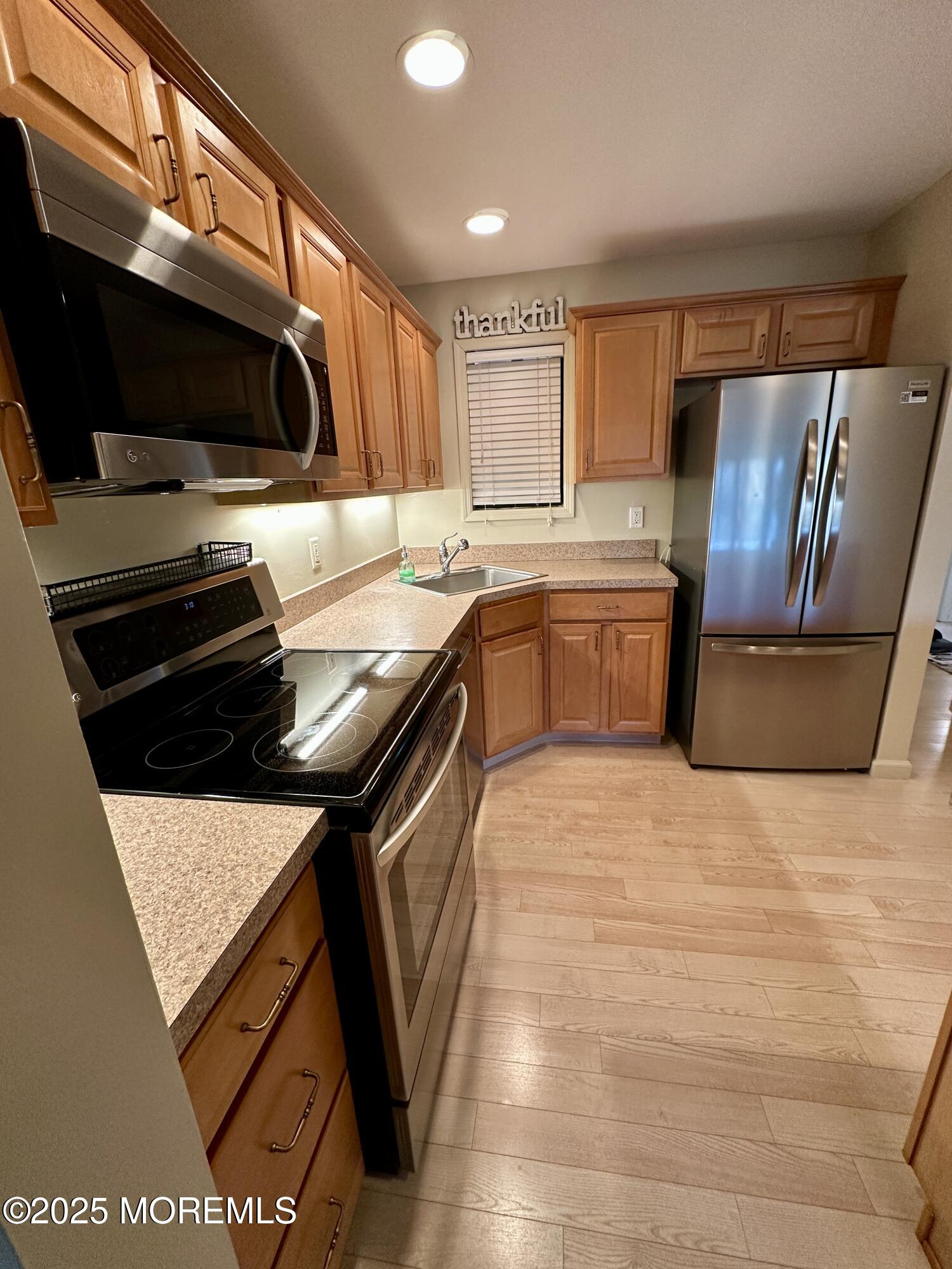 20 Danbury Court, Red Bank, NJ, 07701 image 22