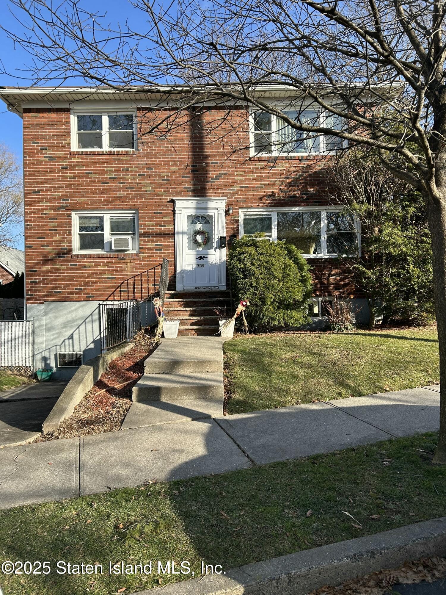735 North Burgher Avenue, Staten Island, NY, 10310 image 24