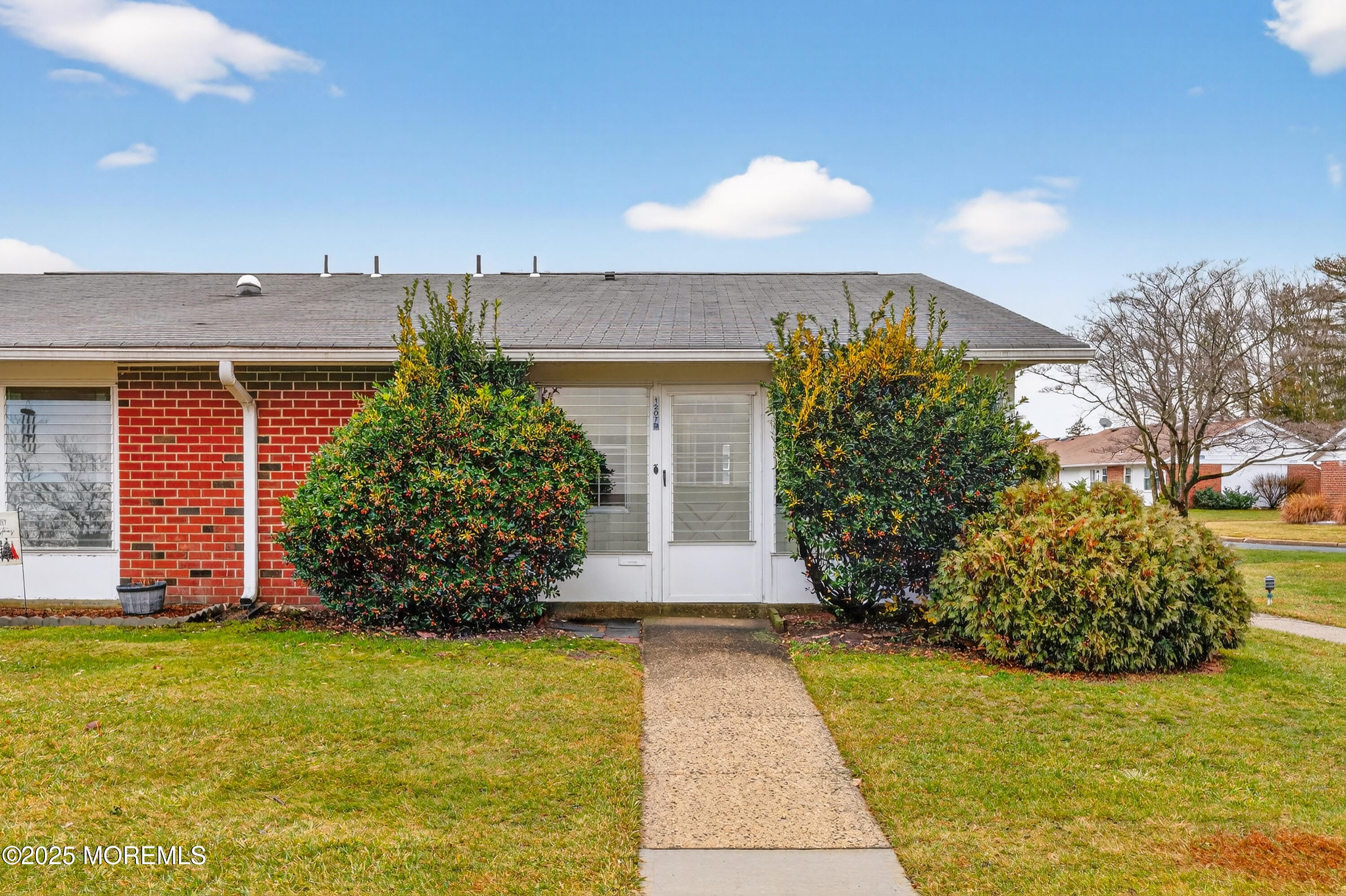 1207D Shetland Drive Image 2