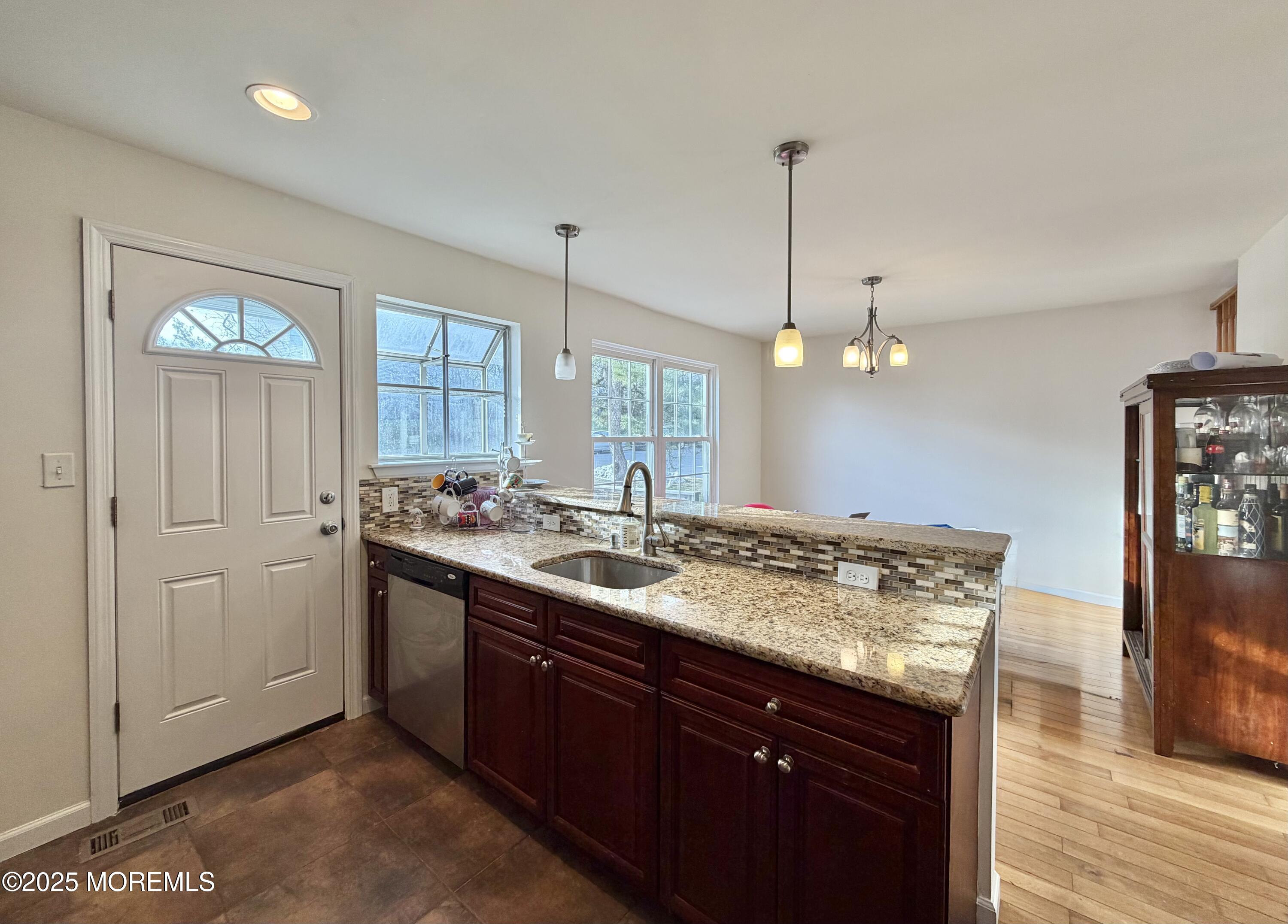 1 Gwizdak Court, Sayreville, NJ, 08879 image 6