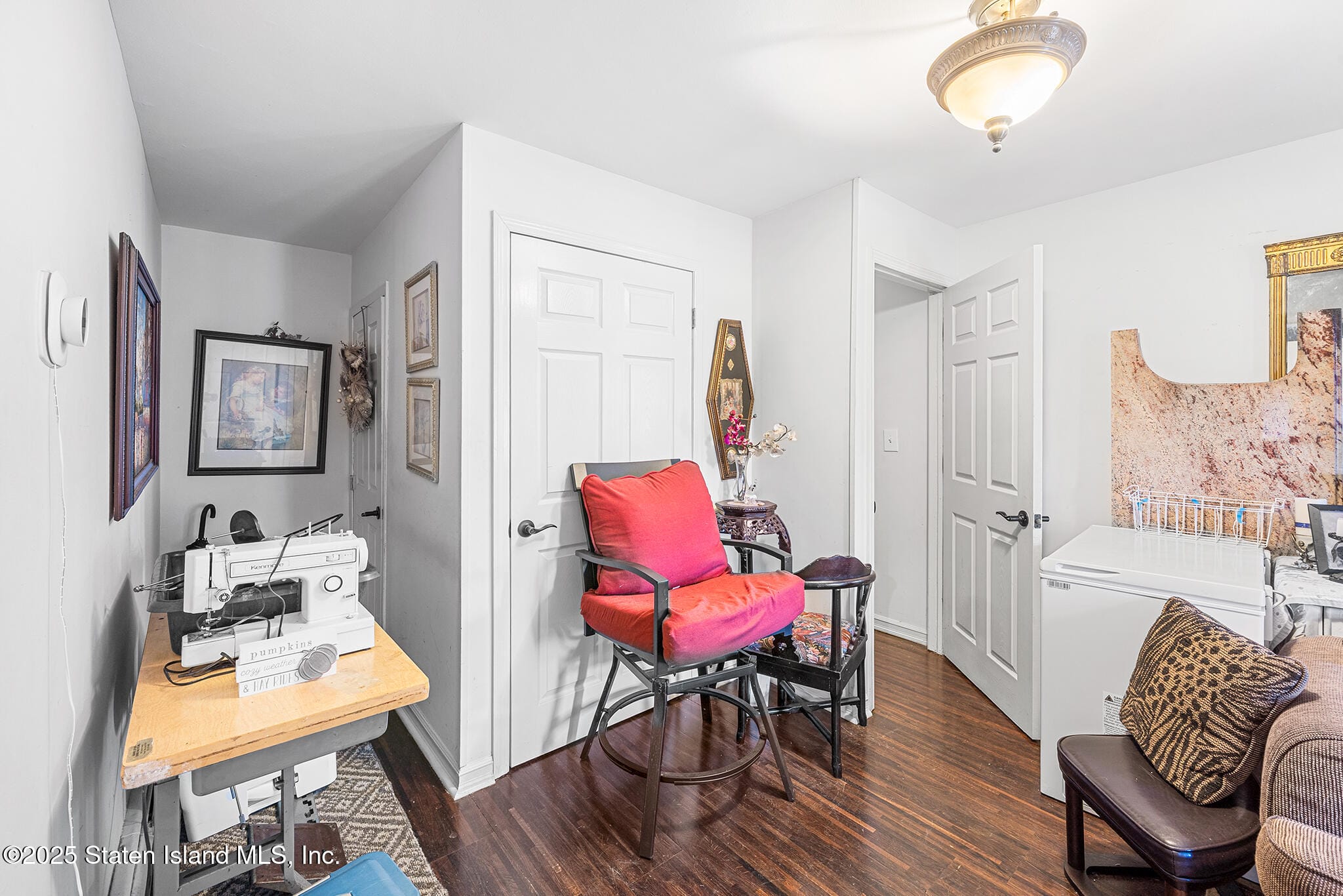 181 Mosely Avenue Image 3