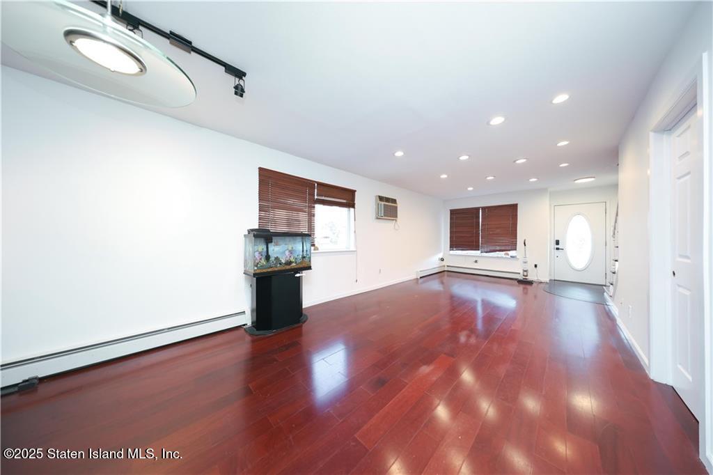 46 Lewiston Street, Staten Island, NY, 10314 image 7