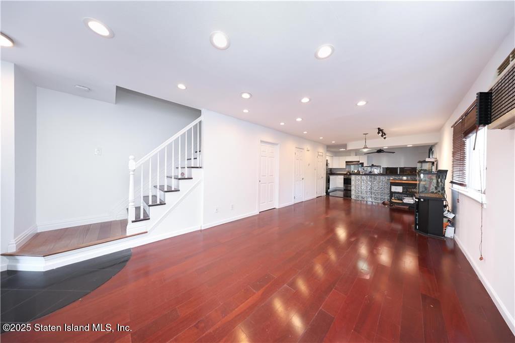 46 Lewiston Street Image 4