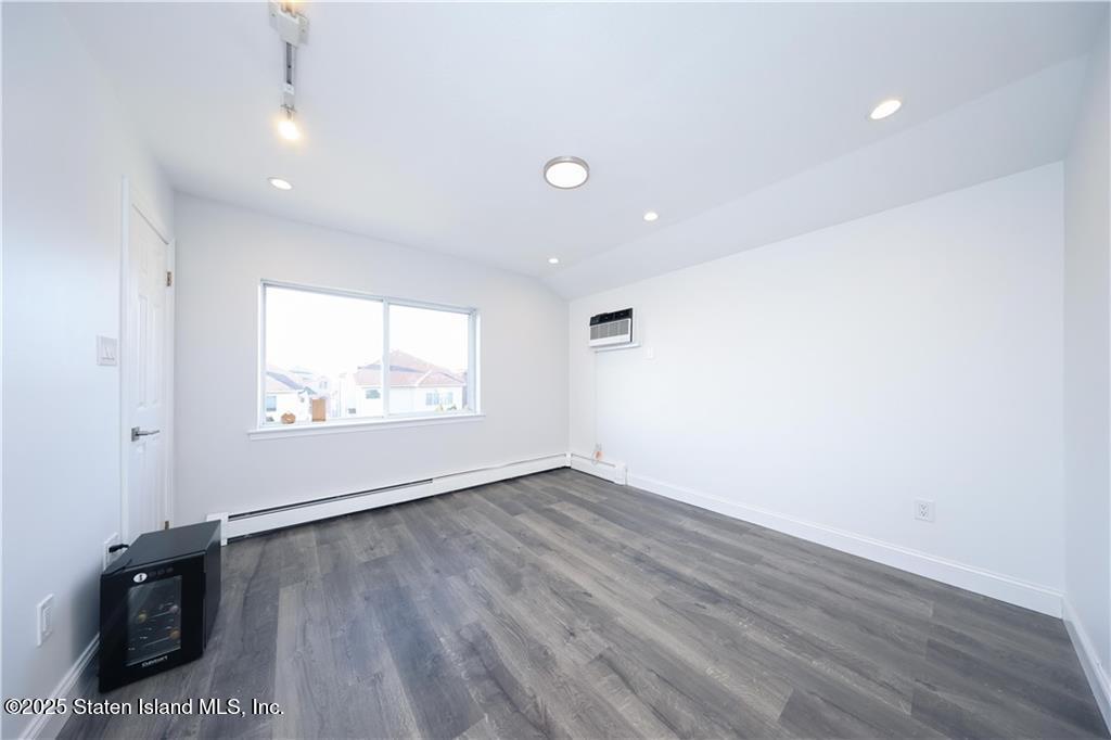 46 Lewiston Street, Staten Island, NY, 10314 image 25