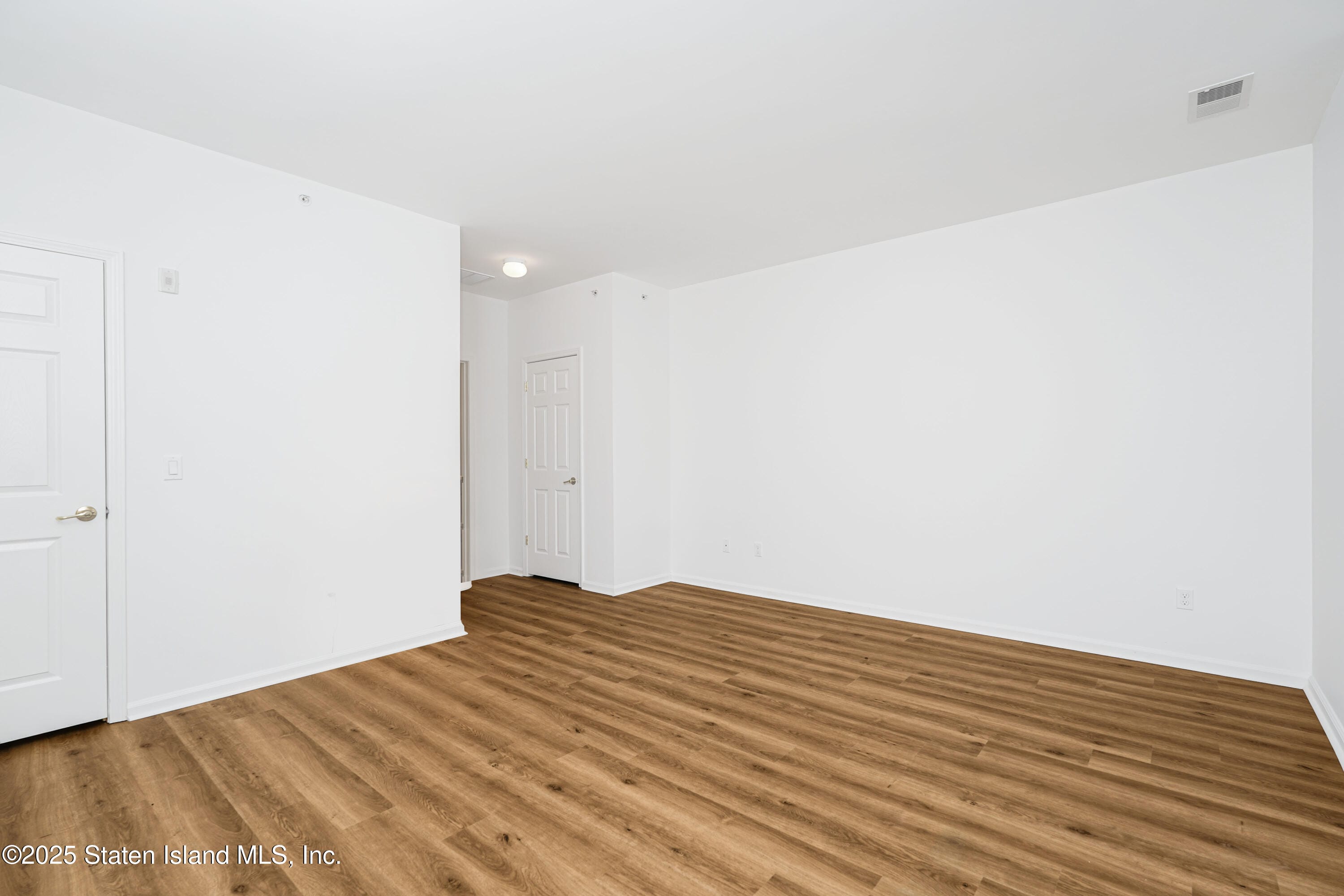 108 Picadilly Drive 108 Building #4, Morganville, NJ, 07751 image 13