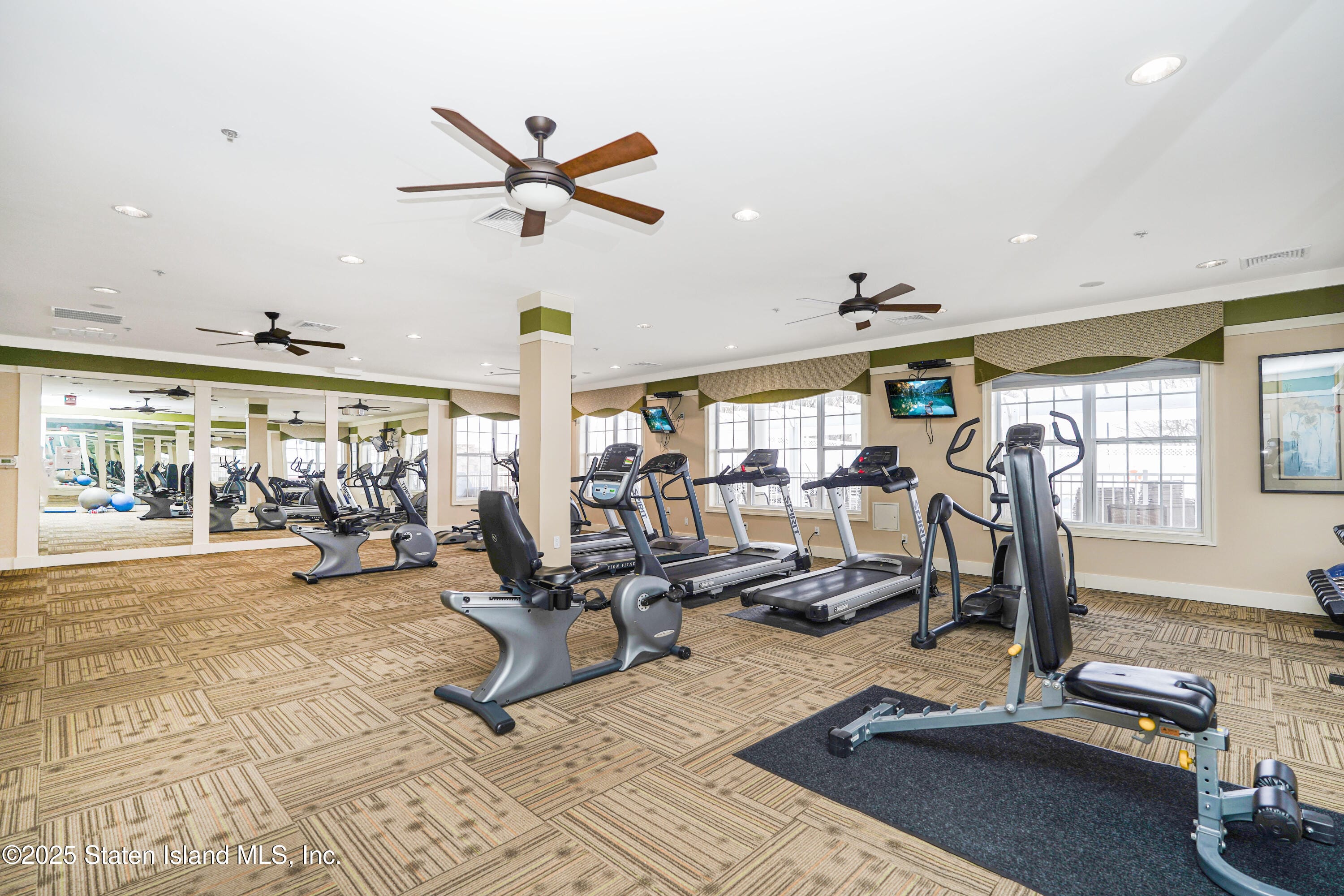 108 Picadilly Drive 108 Building #4, Morganville, NJ, 07751 image 33