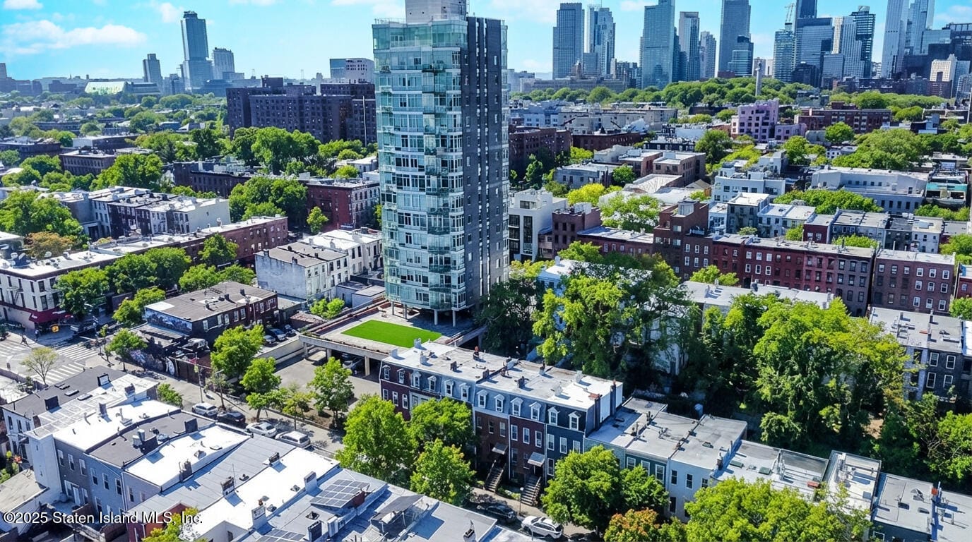 124 Hall Street, Brooklyn, NY, 11205 image 27