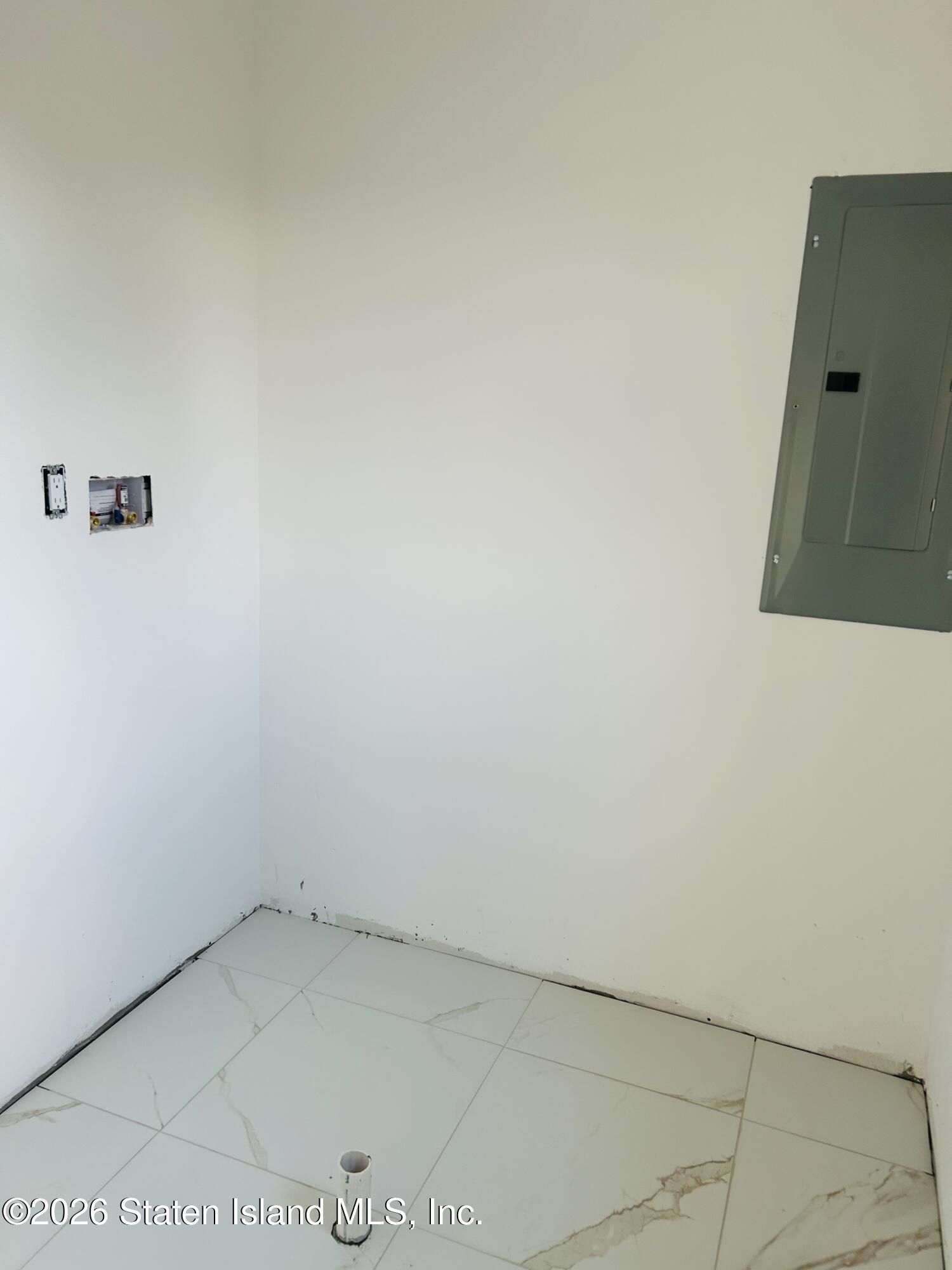 465 Stewart Avenue, Staten Island, NY, 10314 image 18