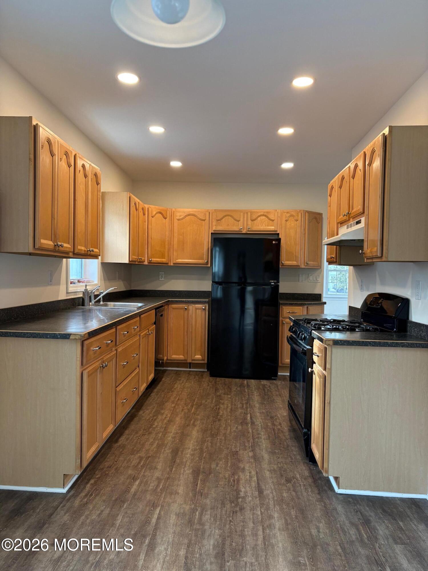 207 Ocean Gate Avenue Image 4