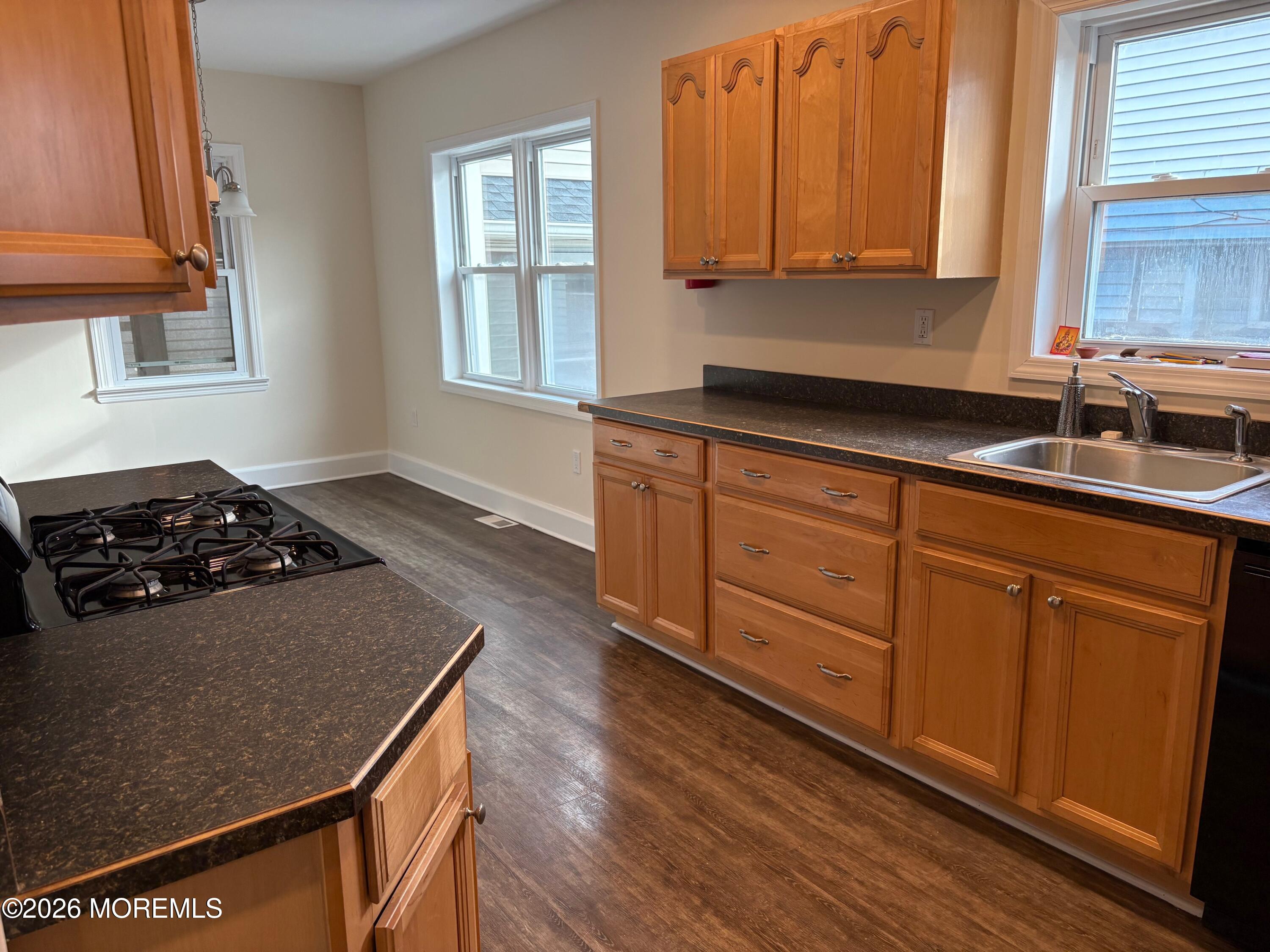 207 Ocean Gate Avenue Image 5