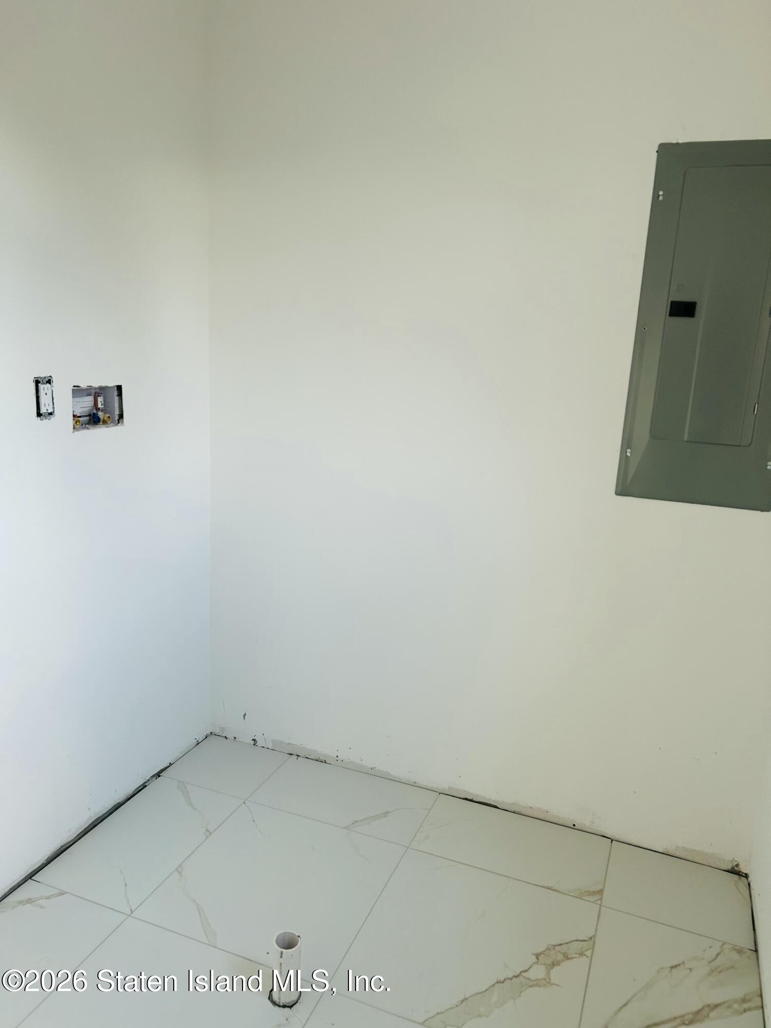 471 Stewart Avenue, Staten Island, NY, 10314 image 13