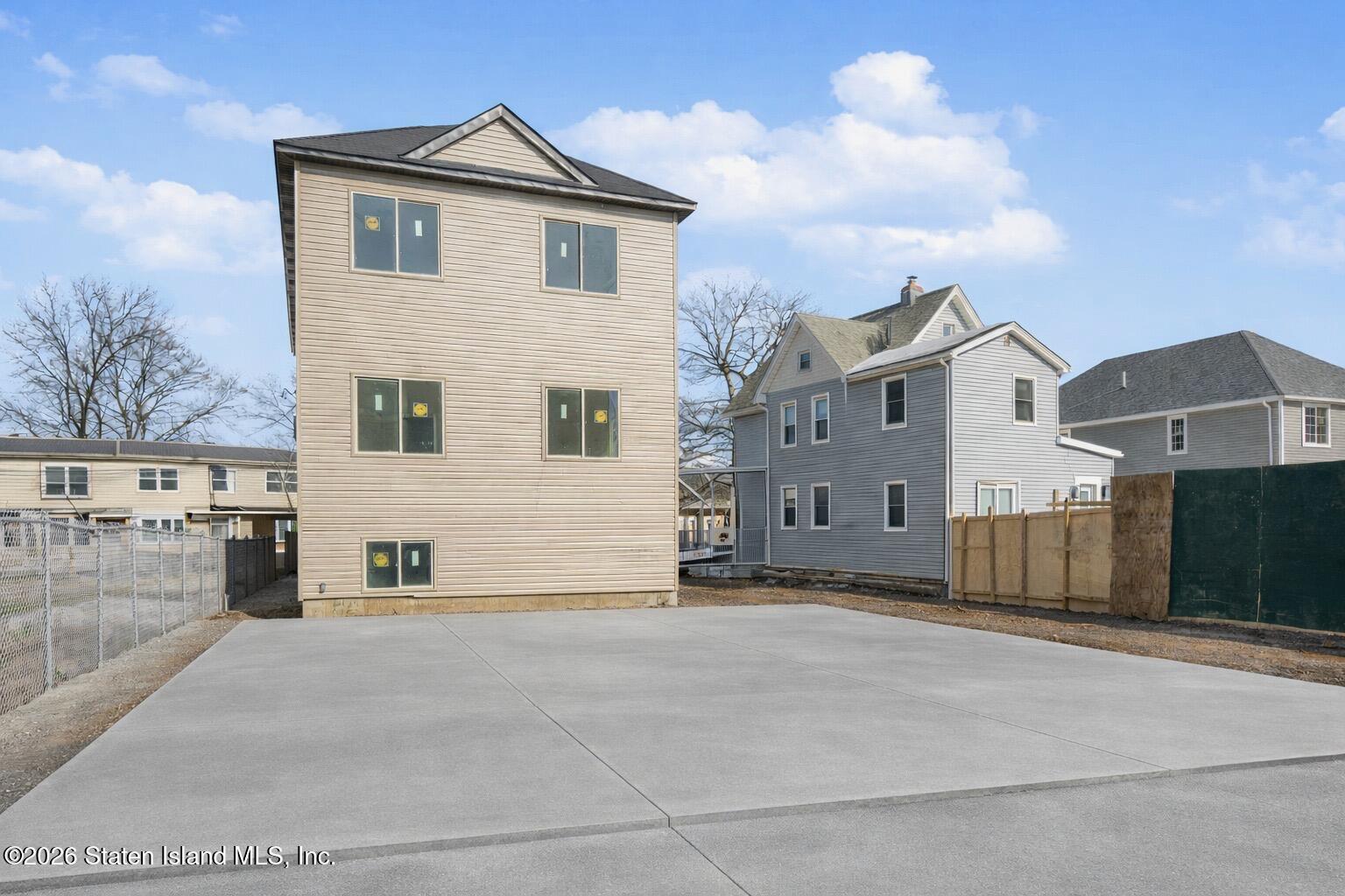 16 Church Avenue Image 2