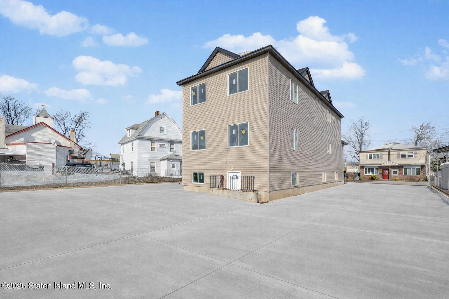 16 Church Avenue Image 3