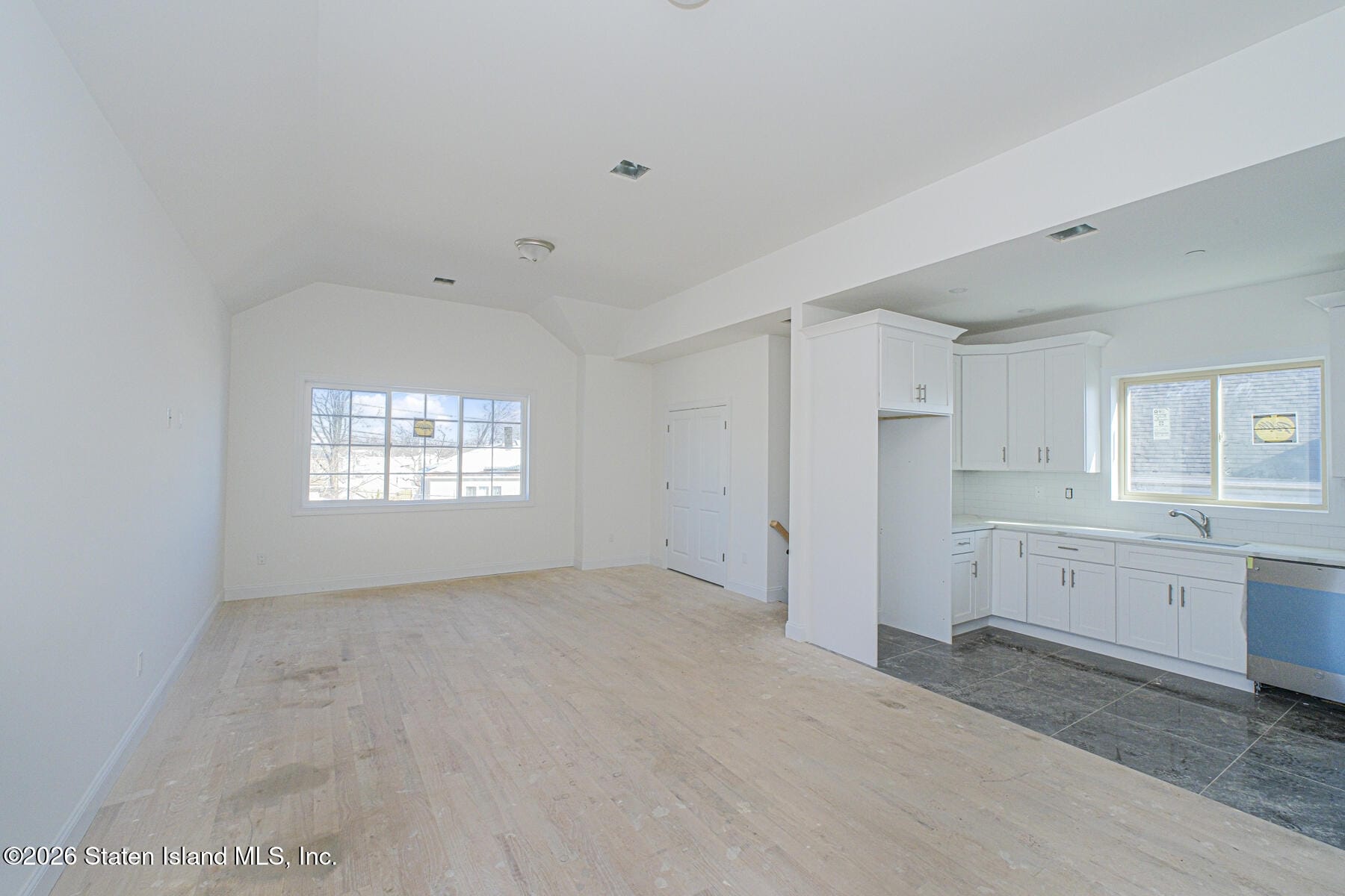 16 Church Avenue Image 4