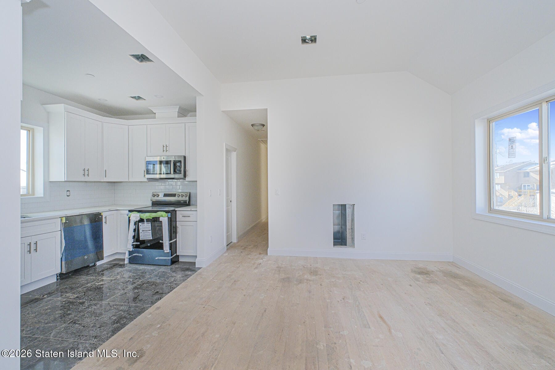 16 Church Avenue, Staten Island, NY, 10314 image 9