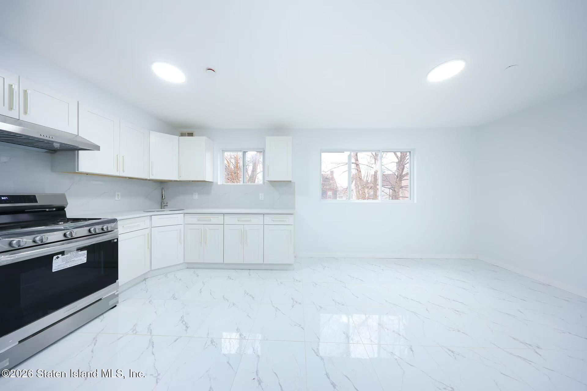 12 Tompkins Place, Staten Island, NY, 10304 image 6