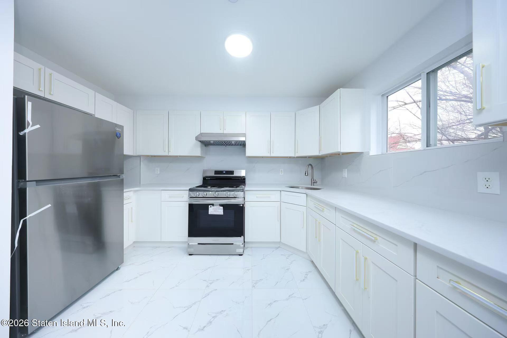 12 Tompkins Place, Staten Island, NY, 10304 image 7