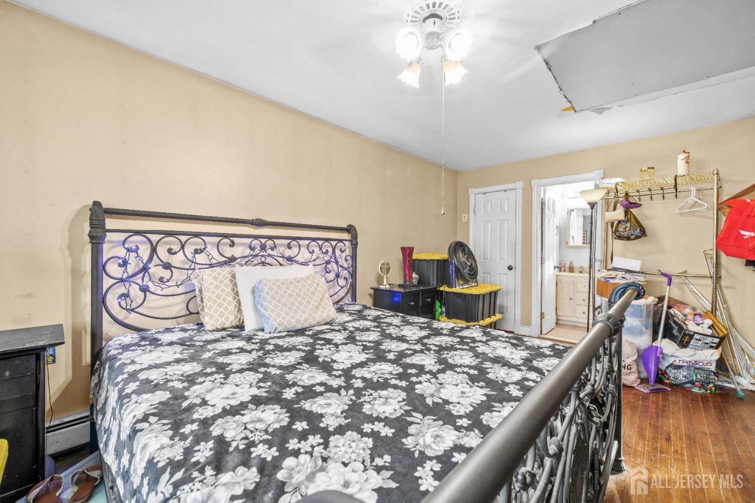 2 Cherbar Court, Colonia, NJ, 07067 image 19