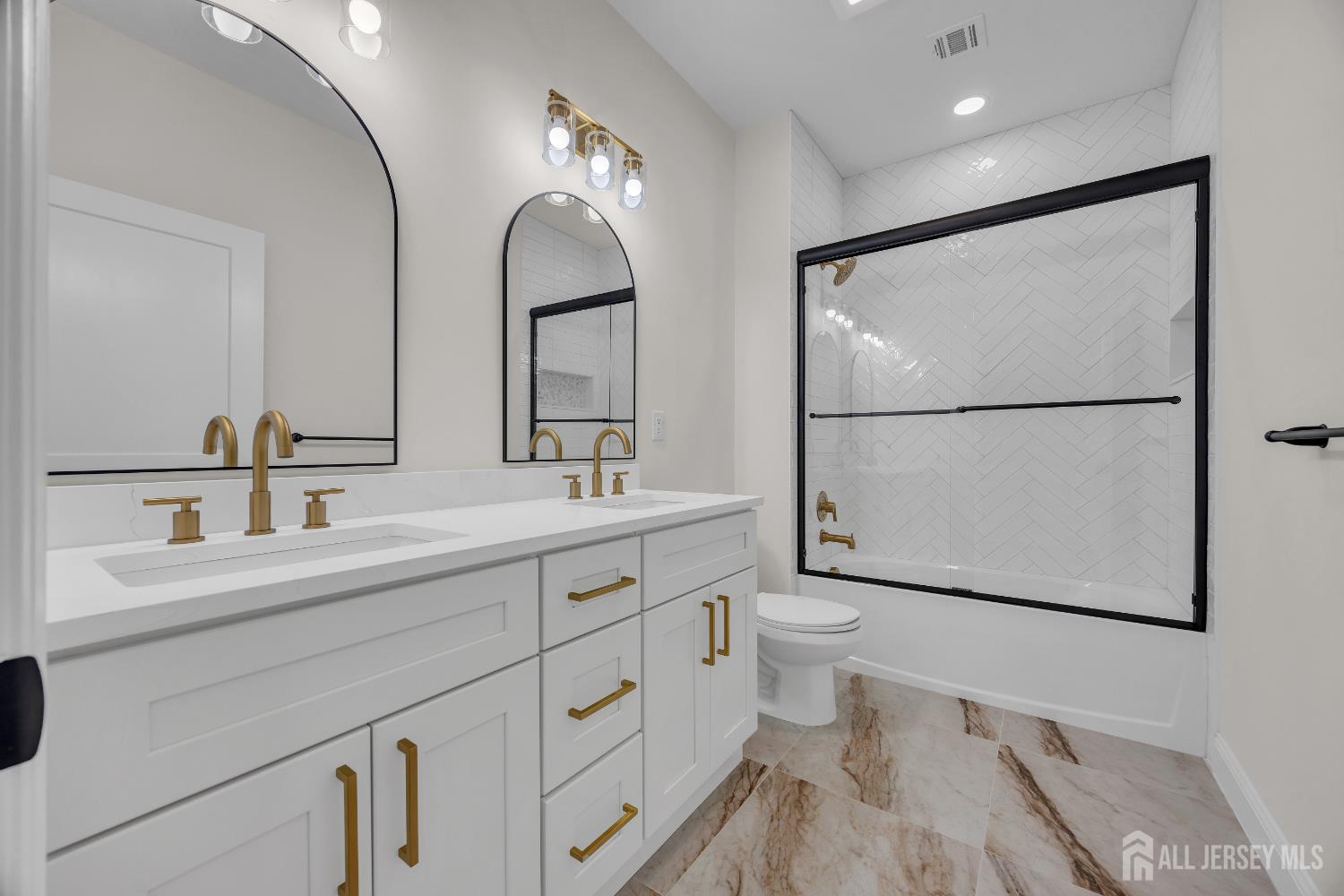 265 W Prescott Avenue, Edison, NJ, 08820 image 34