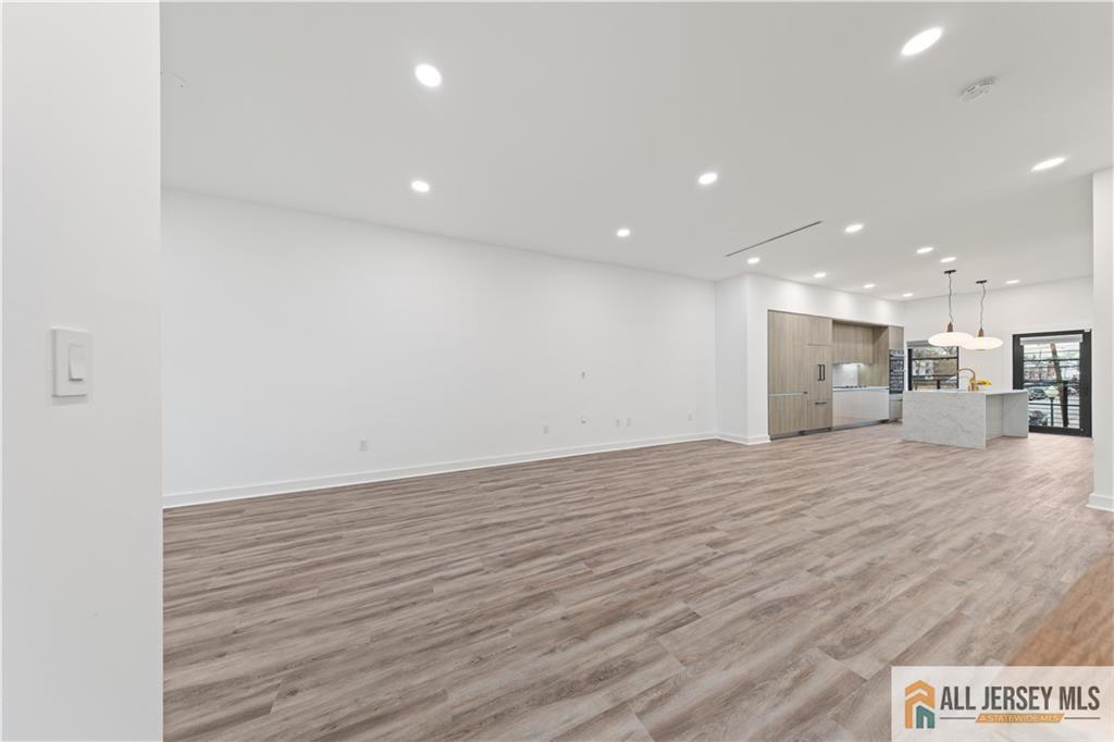 2 Harbor Front Plaza, Elizabeth, NJ, 07206 image 10