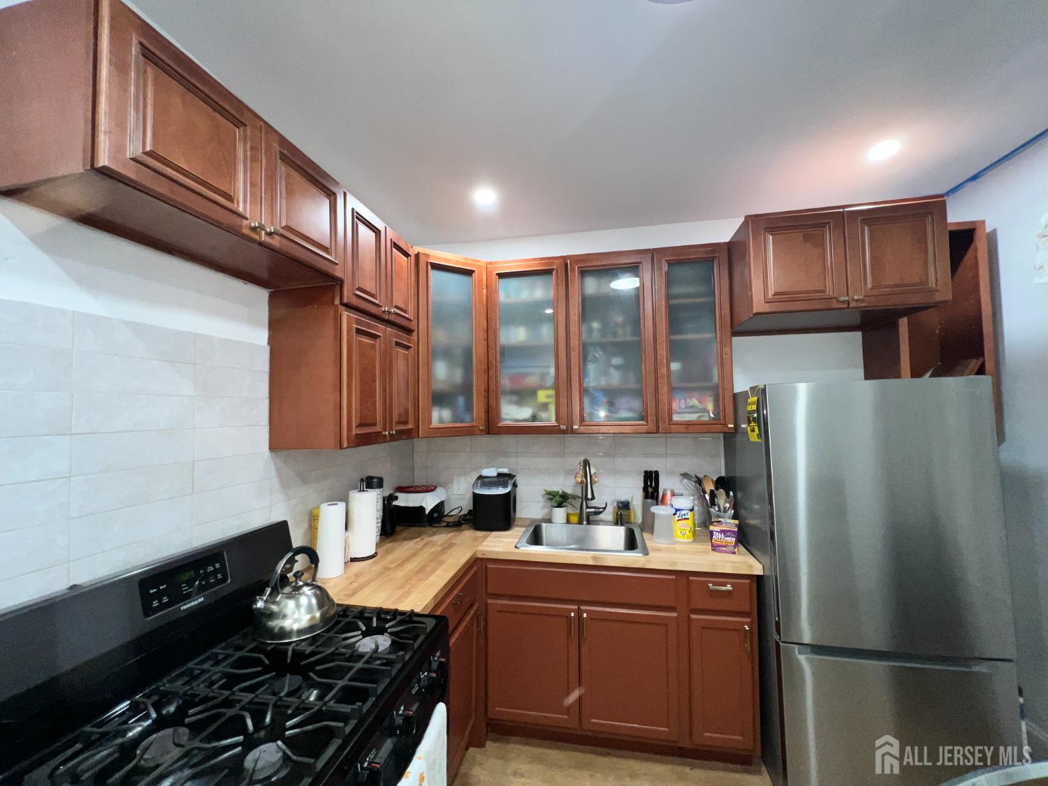 15 Wade Street, Jersey City, NJ, 07305