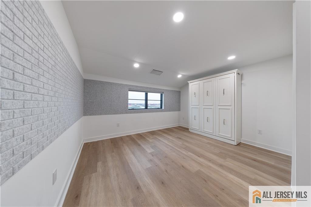 2 Harbor Front Plaza, Elizabeth, NJ, 07206 image 21