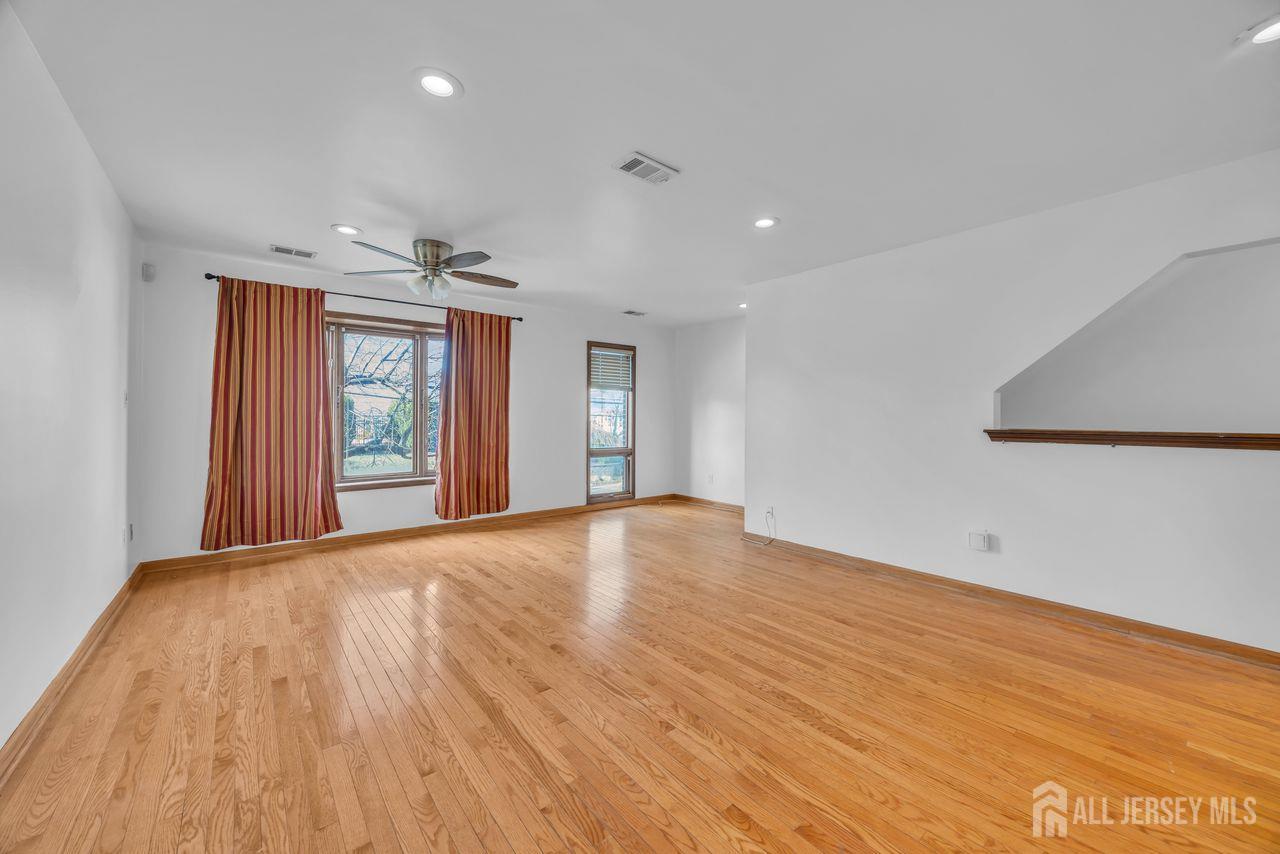 108 Paul Robeson Boulevard, New Brunswick, NJ, 08901 image 16