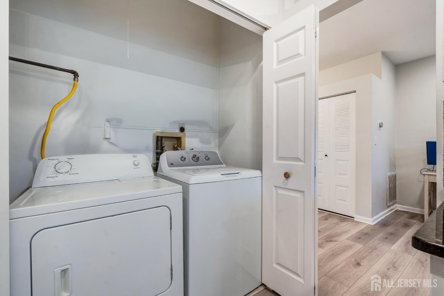 5071 Beech Court, South Brunswick, NJ, 08852 image 17