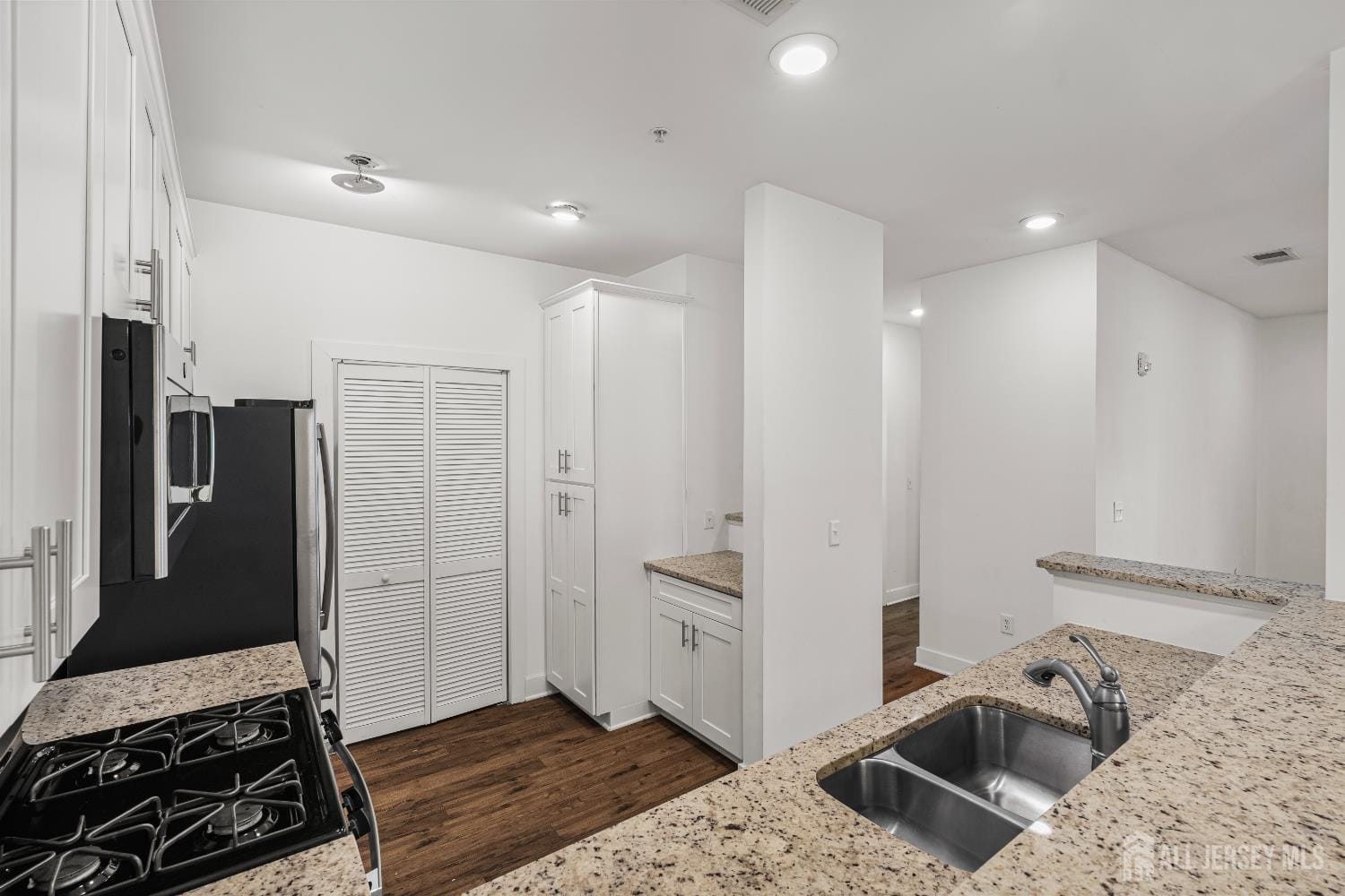 714 Stiller Lane, Monroe, NJ, 08831 image 13