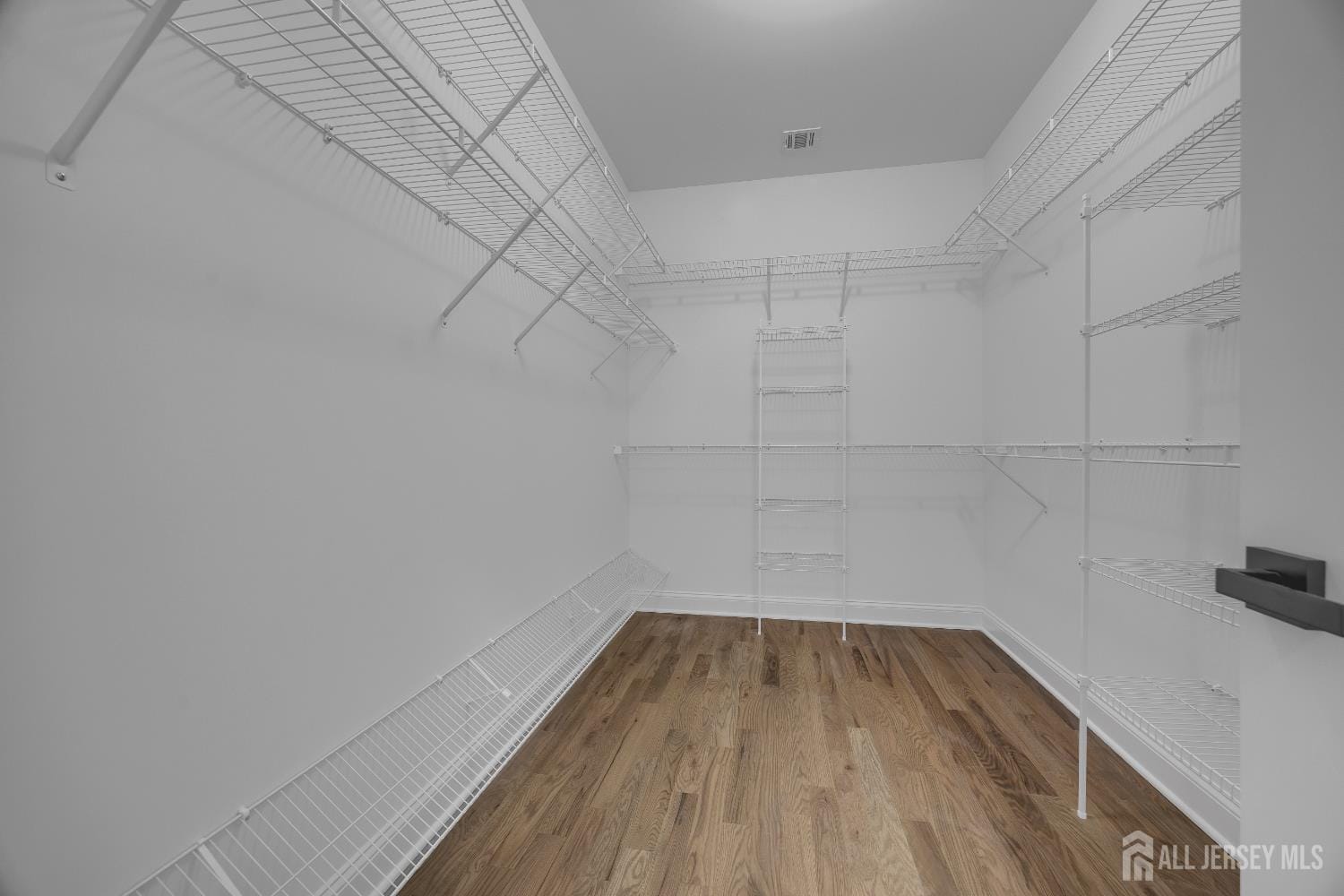 265 W Prescott Avenue, Edison, NJ, 08820 image 38