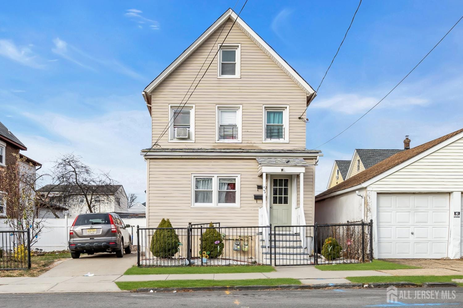 27 Leick Avenue, Carteret, NJ, 07008