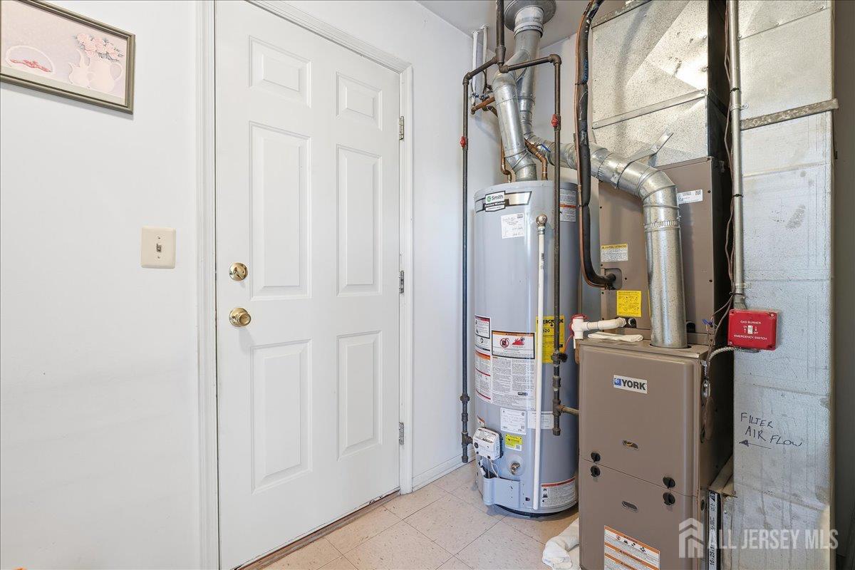 11 Letts Court, Sayreville, NJ, 08872 image 20