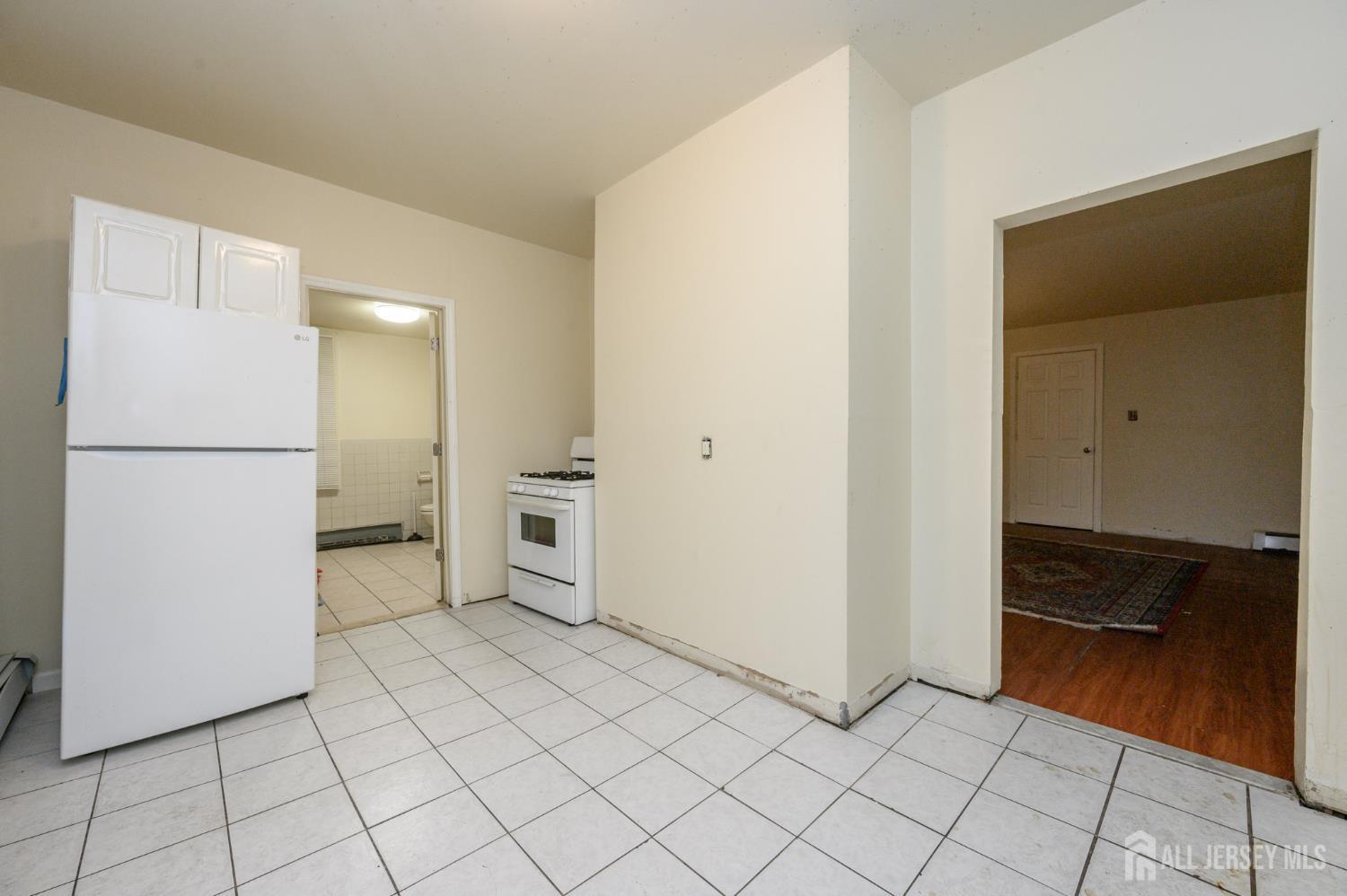 122 S Rosewell Avenue, South Amboy, NJ, 08879 image 21