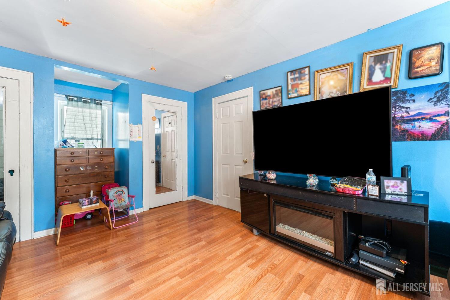 68 Welton Street, New Brunswick, NJ, 08901 image 15